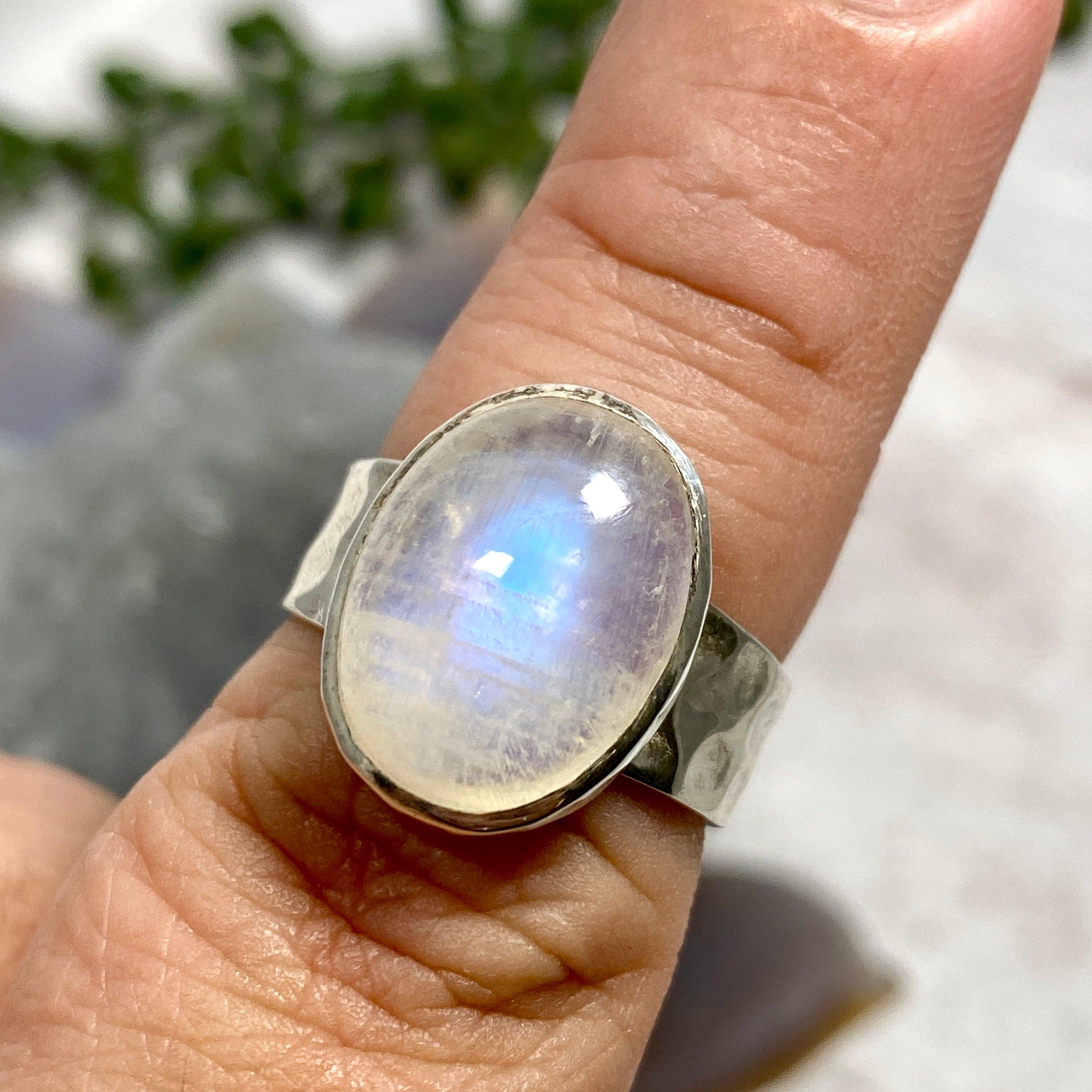 Moonstone Oval Beaten Band Ring Size 8 - KRGJ1783 | Elegant Boho Jewelry for Women, Perfect for Weddings, Parties & Everyday Wear