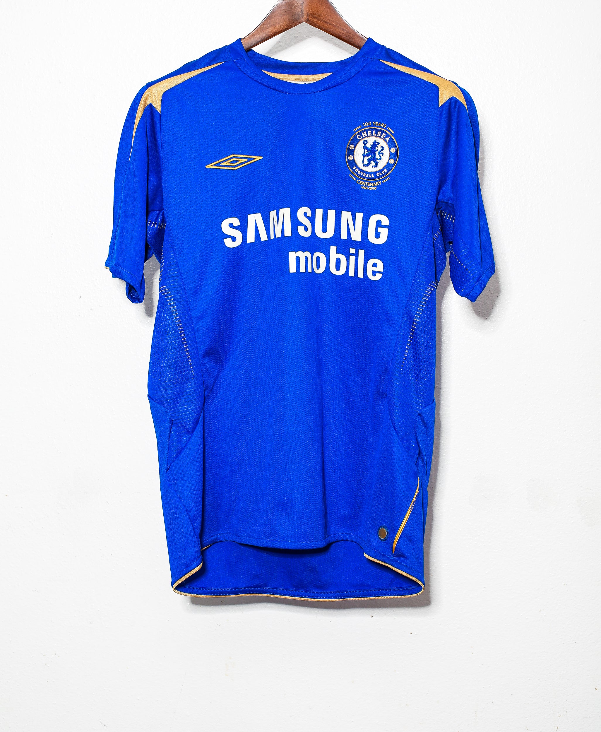 2005 Chelsea FC Home Jersey #15 Drogba - Authentic Men's Soccer Shirt for Fans & Collectors - Perfect for Match Days, Gifts & Sports Memorabilia Display