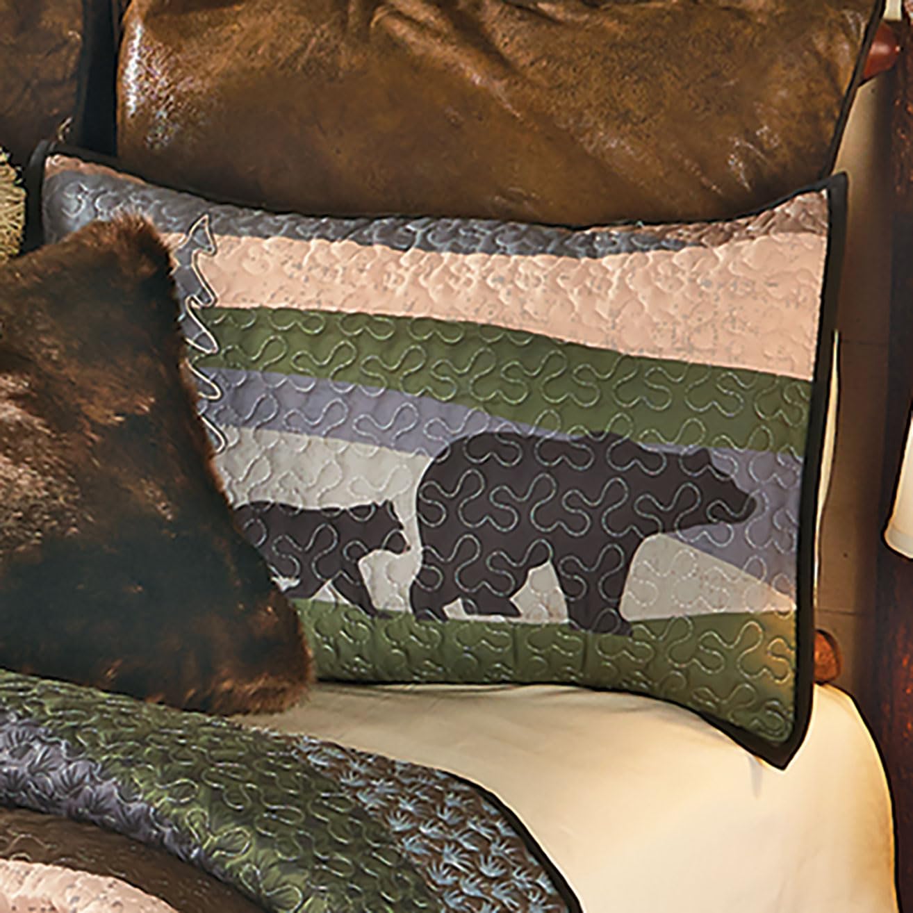 Premium Black Bear Hills Quilt Bed Set - King Size Luxury Bedding, Soft & Breathable Comforter Cover with Matching Pillow Shams - Perfect for Master Bedroom, Guest Room & Cozy Winter Nights