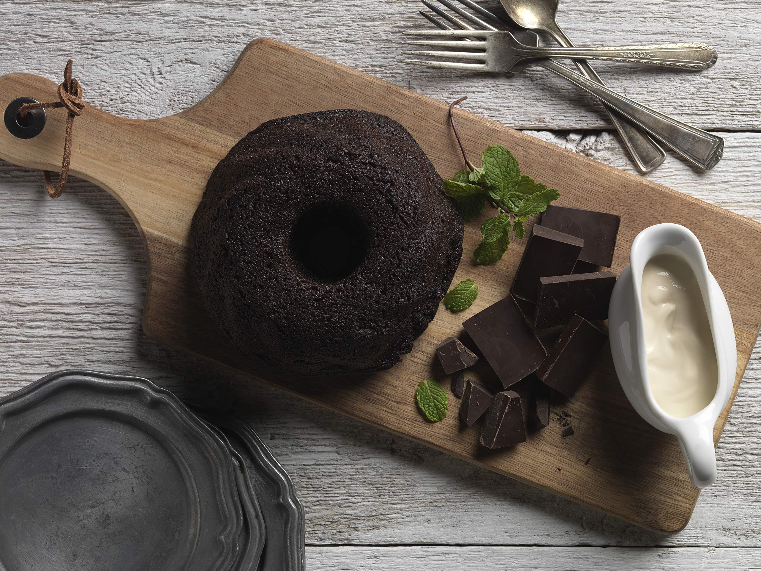 Premium TORTUGA Caribbean Chocolate Rum Cake - 16 oz Gourmet Rum Cake with Rich Chocolate Flavor - Perfect Gift for Holidays, Birthdays, Parties & Corporate Events - Ideal for Dessert Tables, Gift Baskets & Luxury Food Delivery