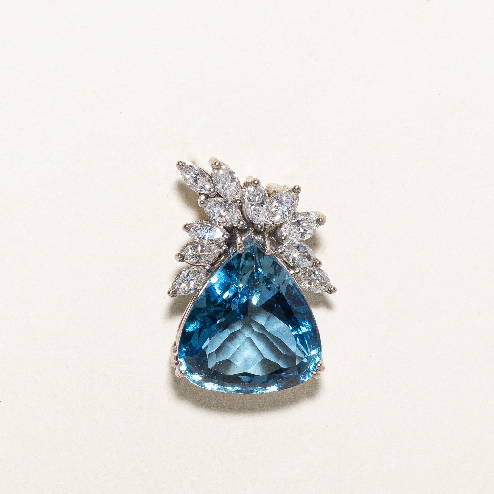 Exquisite 3.75ct Aquamarine & 1.30ctw Diamond Pendant Necklace - Elegant Blue Gemstone Jewelry for Women - Perfect for Weddings, Anniversaries & Special Occasions