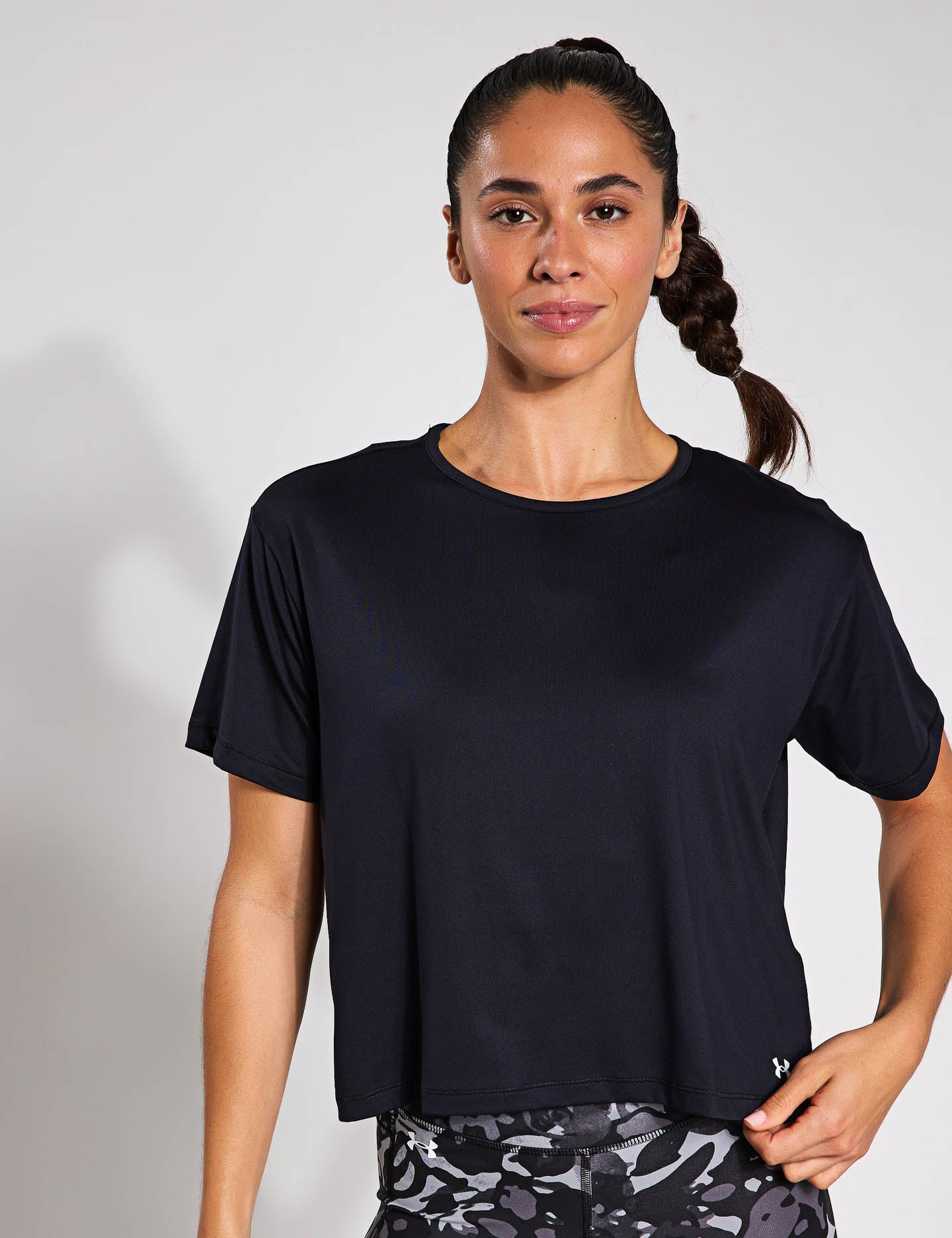 Motion Short Sleeve T-Shirt for Men - Breathable & Comfortable Cotton Blend - Black & White Color Options - Perfect for Gym, Running, Casual Wear & Outdoor Activities