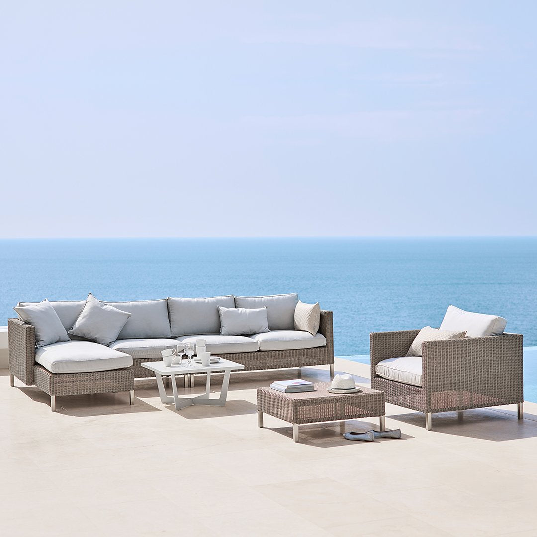 Connect Outdoor Footstool - Durable & Weather-Resistant Patio Stool for Garden, Poolside, and Camping - Perfect for Relaxing Outdoors