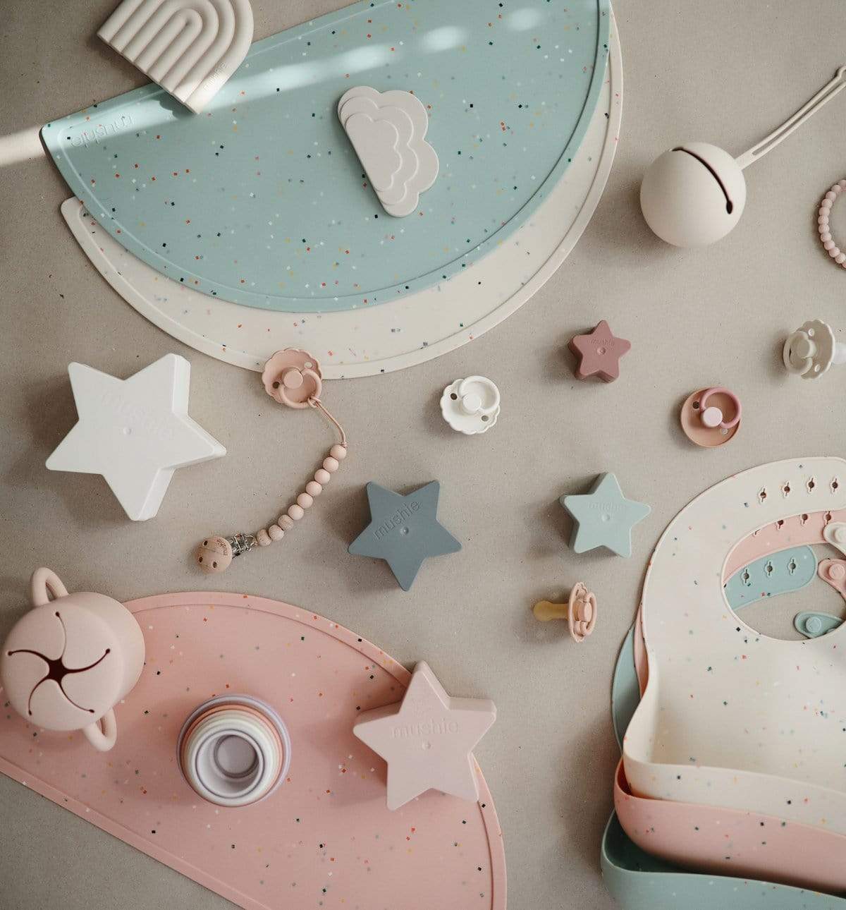 Mushie Silicone Baby Bib - Soft, Durable & Easy Clean Feeding Bib for Infants & Toddlers - Perfect for Mealtime, Snacks & Messy Play