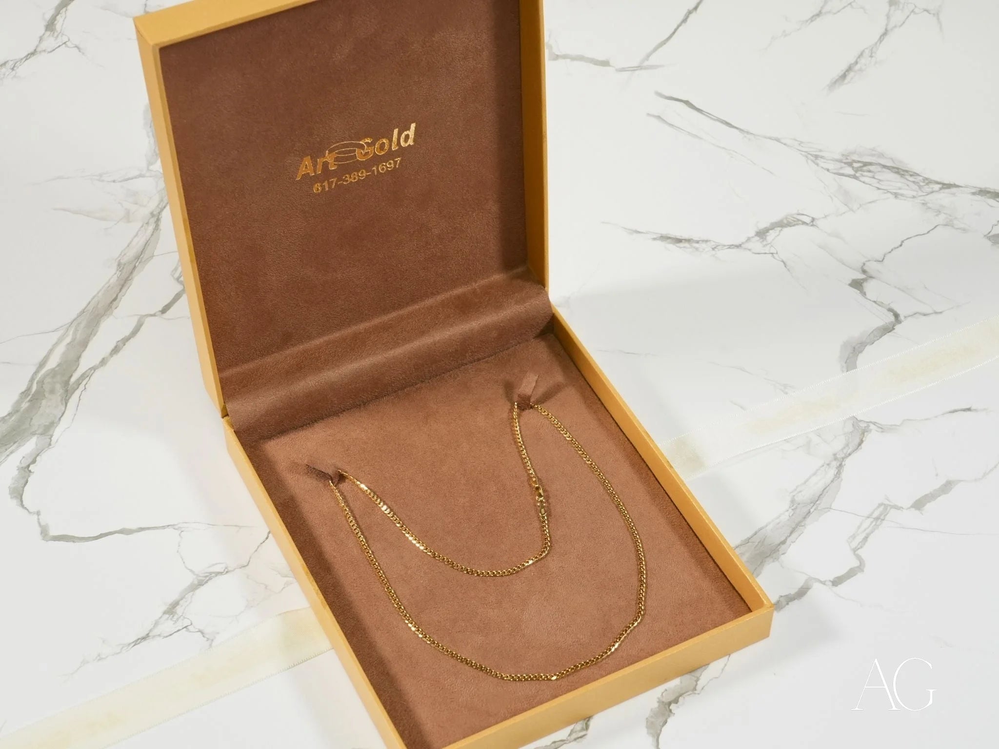 18K Gold Cuban Chain for Men & Women - Luxury Hip Hop Jewelry - Perfect for Parties, Weddings & Everyday Wear