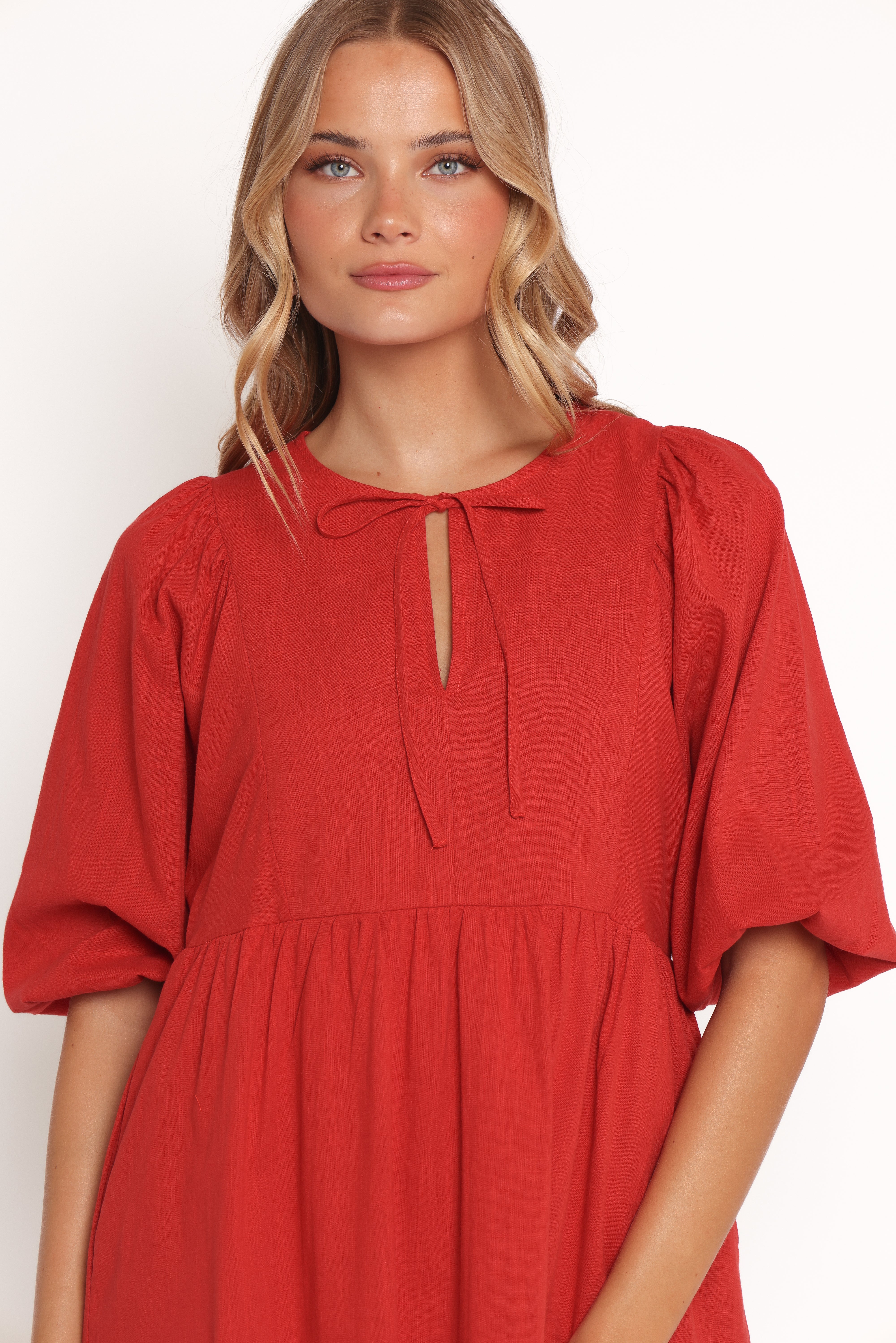 Cinzia Mini Dress - Sexy Red Bodycon Dress for Women, Perfect for Night Out, Party, and Date Night