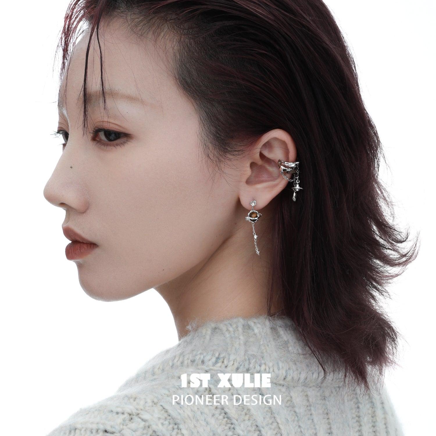 Barren Planet 18K Gold Plated Ear Clips - Hypoallergenic Fashion Earrings for Women, Trendy Party & Wedding Jewelry Gift