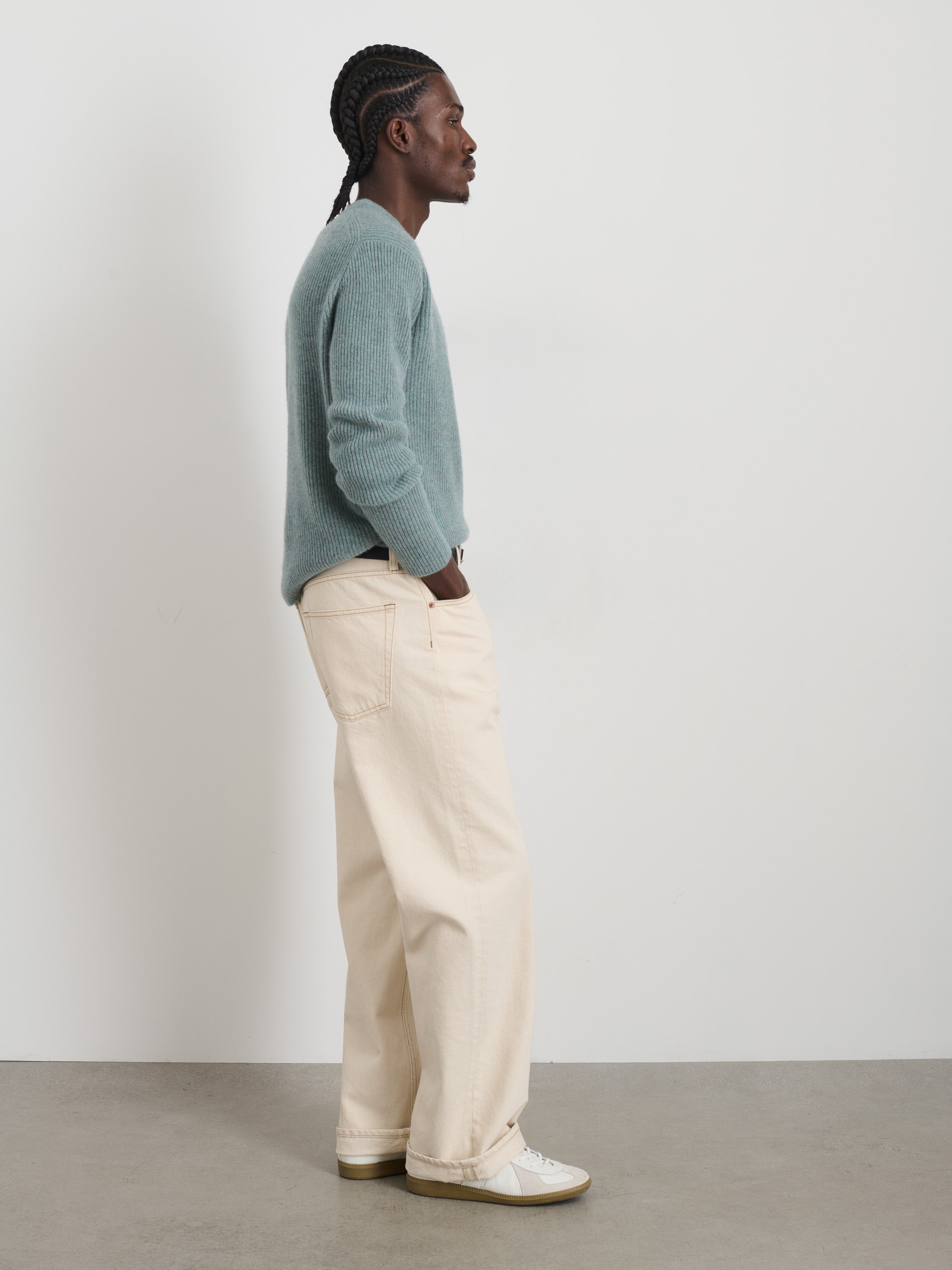 Jordan Sweater - Premium Lightweight Cashmere Pullover for Men & Women | Cozy Winter Fashion, Casual Outfit & Lounge Wear
