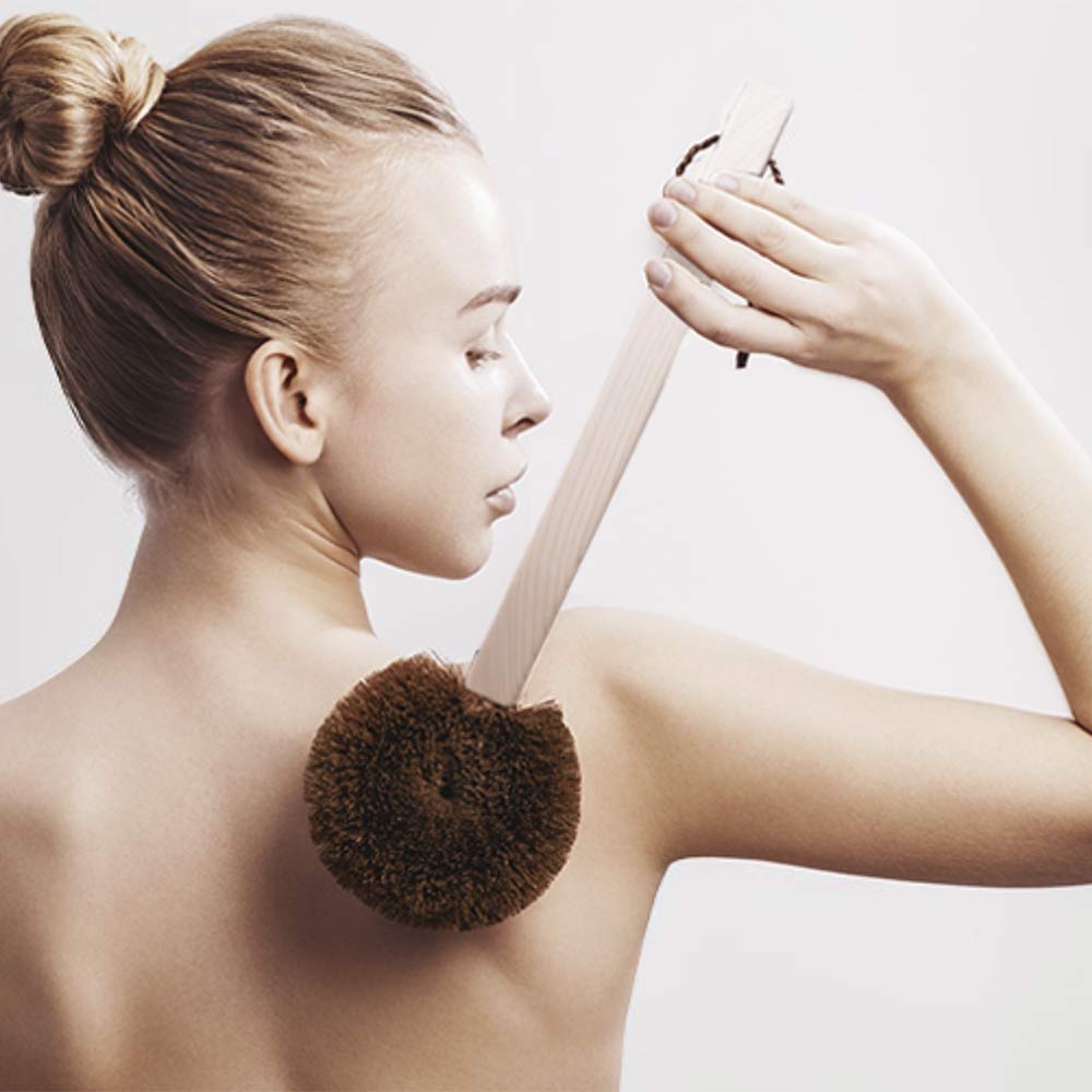 Exfoliating Palm Fiber Body Brush for Dry Brushing - Natural Bristles for Skin Detox & Cellulite Reduction - Perfect for Spa, Home Use & Self-Care Routine