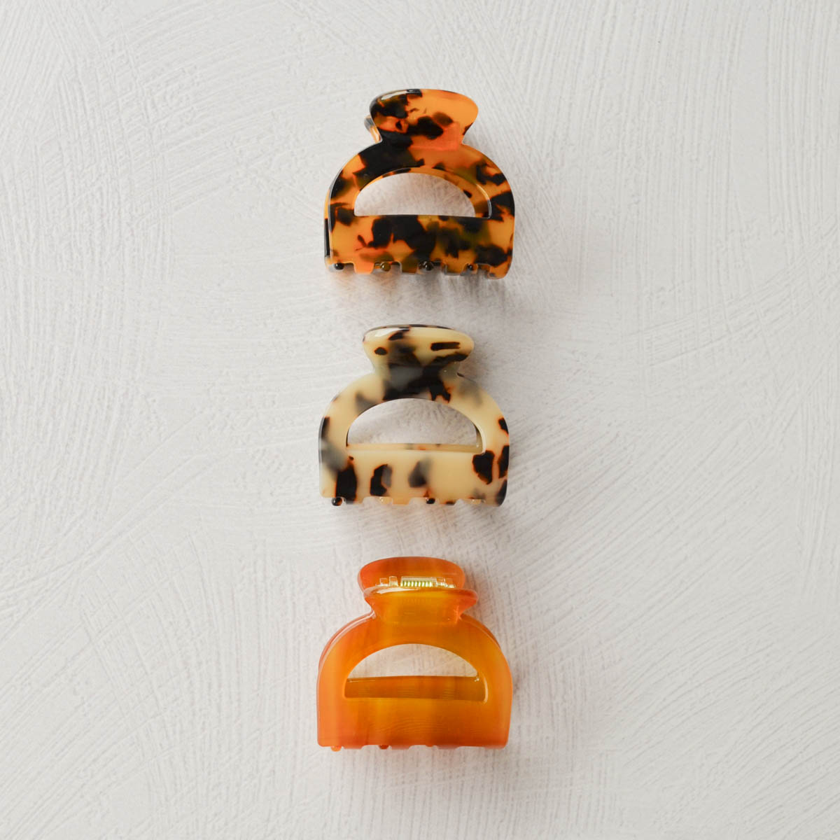 Amber Mix Hair Claw Clip - Non-Slip Grip for Women & Girls - Perfect for Ponytails, Buns & Updos - Hair Accessories for Everyday, Work & Special Occasions