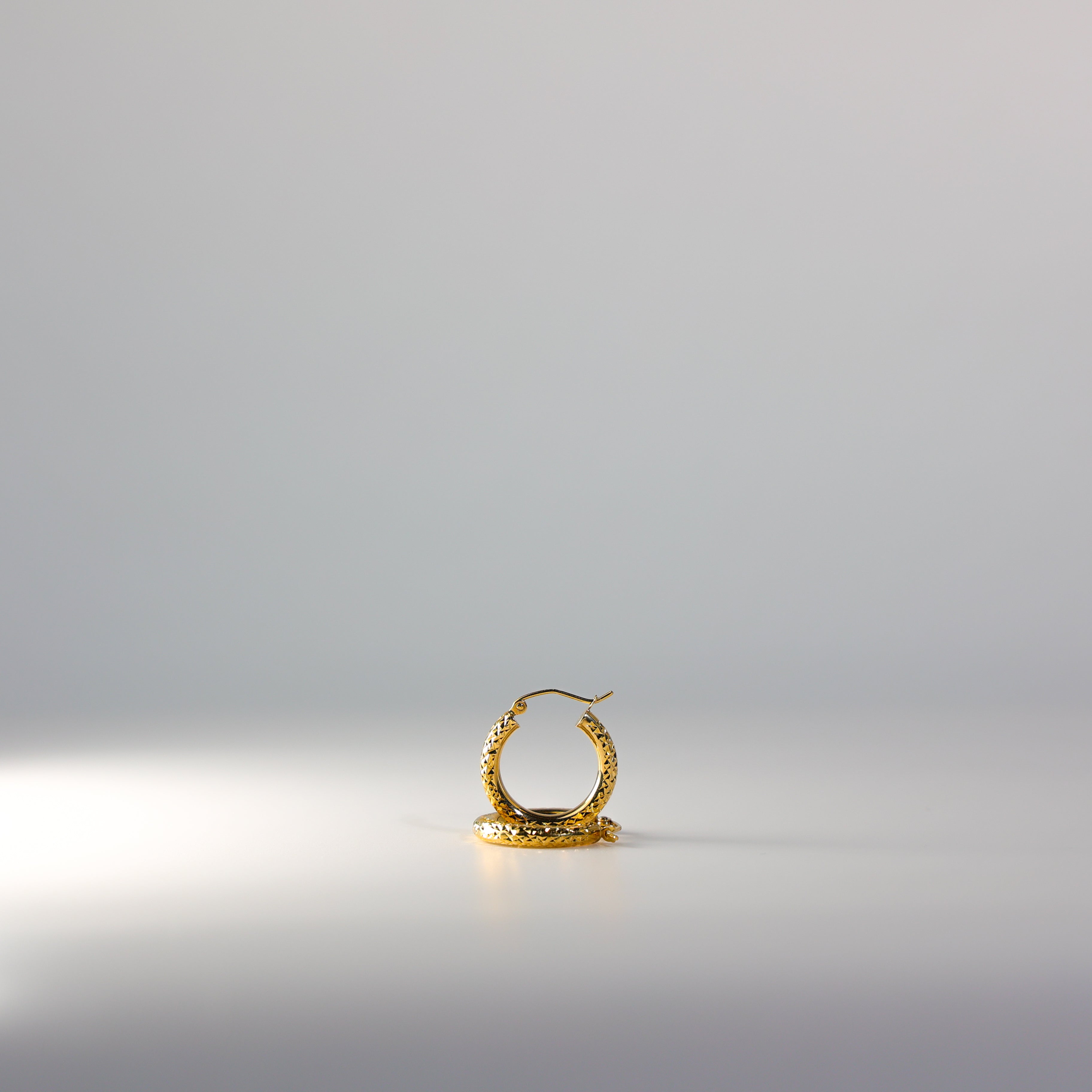 18K Gold Diamond Cut Huggie Hoop Earrings - 20mm Wide Hoop Earrings for Women | Perfect for Everyday Wear, Date Night & Special Occasions