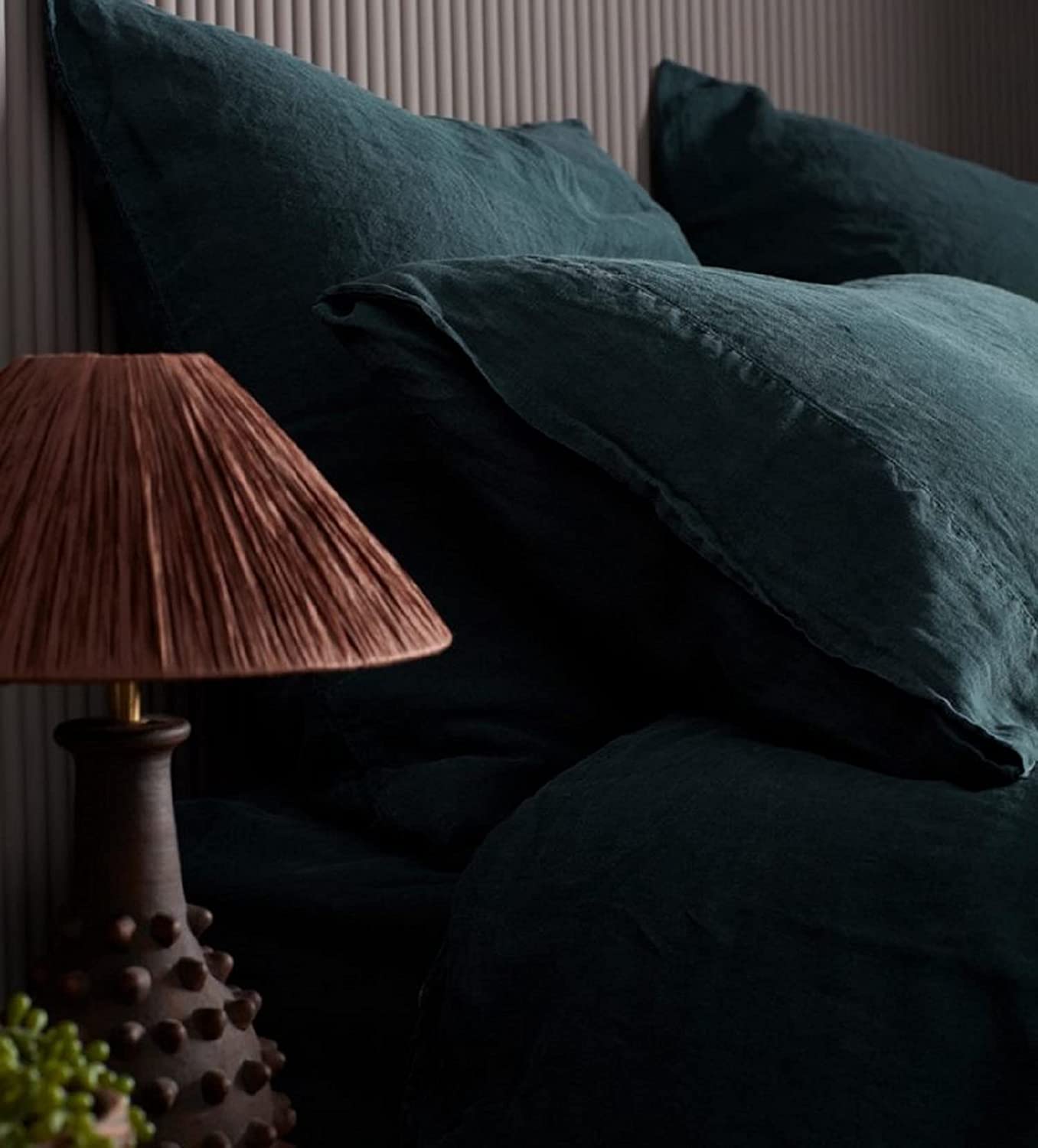 3-Piece Emerald Green Cotton Bedding Set - King/Queen/California King Duvet Cover & Pillowcases | Soft & Breathable for All Seasons | Perfect for Master Bedroom, Guest Room & Luxury Hotels