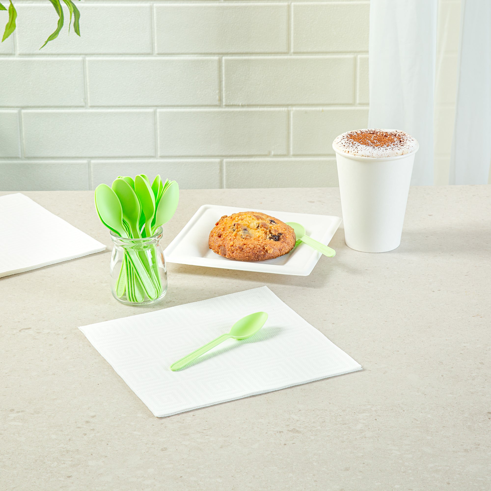 Eco-Friendly Green CPLA Plastic Dessert Spoons - Heat Resistant, Compostable, 100-Pack | Perfect for Parties, Picnics & Eco-Conscious Dining