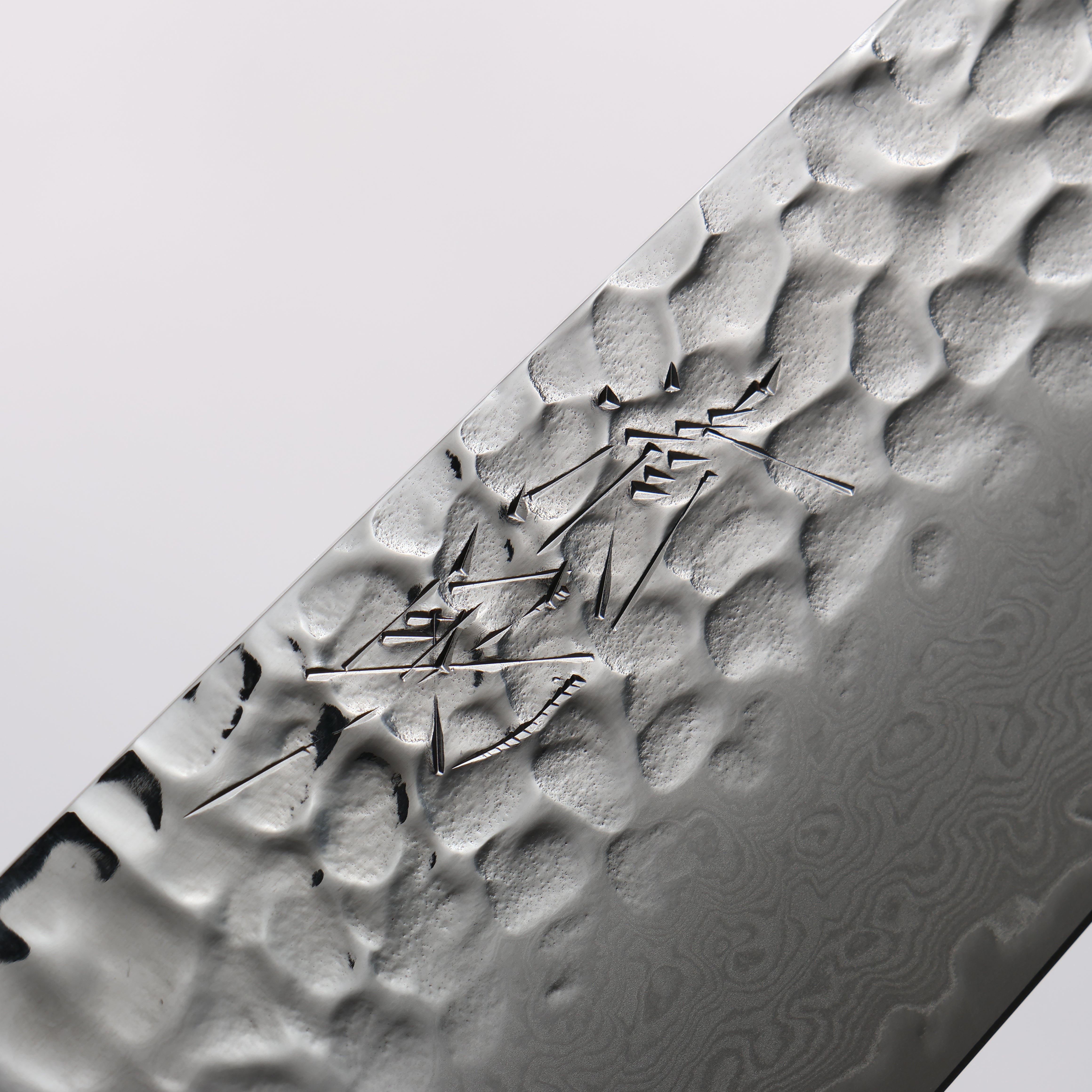 Premium Seisuke VG10 33-Layer Damascus Santoku Knife 170mm - Japanese Chef Knife with Brown Pakkawood Handle & Protective Sheath - Ideal for Slicing, Dicing, and Chopping Vegetables, Meat, and Fish