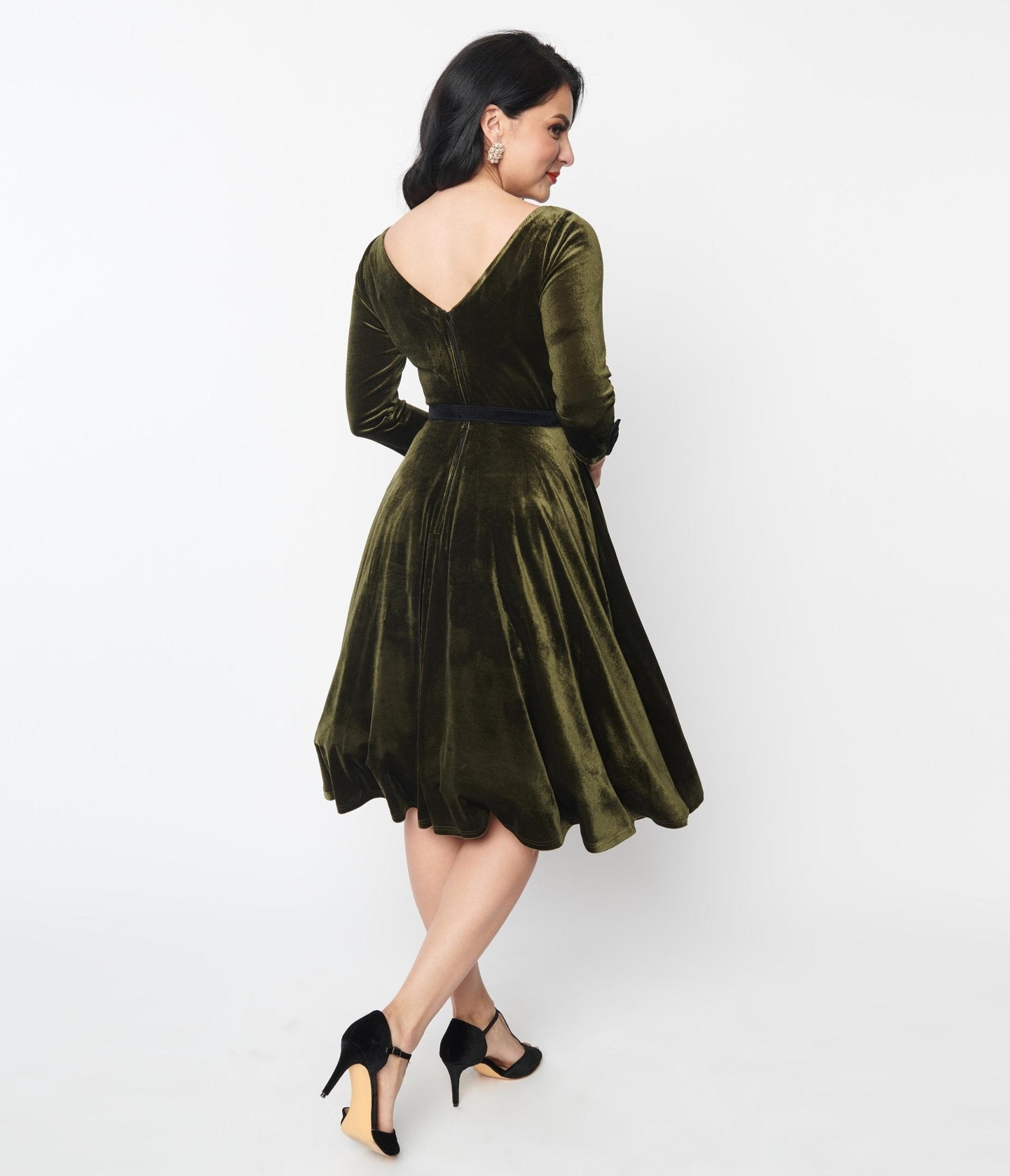 Vintage Deep Olive Green Velvet Swing Dress with Faux Bow - Elegant Retro 1950s Style Party Dress for Cocktail, Holiday & Special Occasions