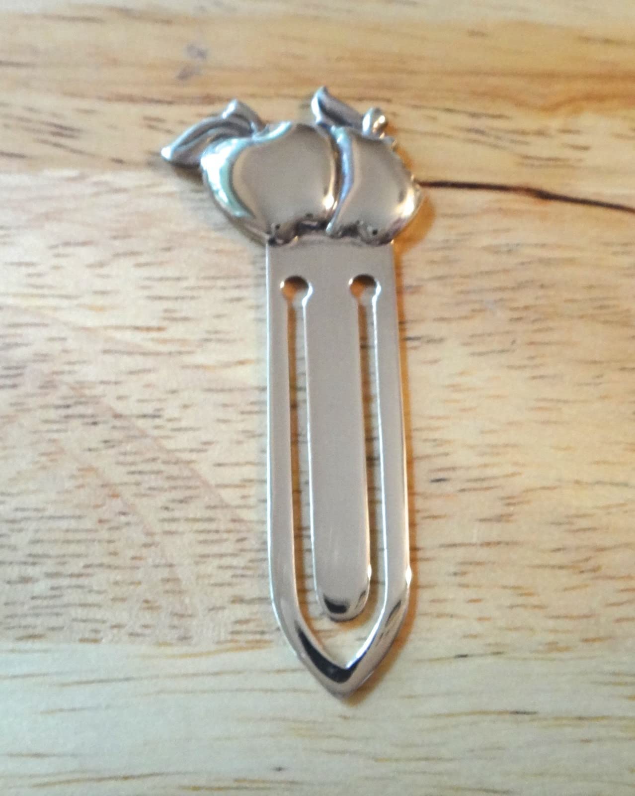 Sterling Silver 2x1 Inch 6g Engravable Apple Bookmark Clip - Perfect Teacher Gift, Jewelry Making, Book Lover Accessory | Great for Reading, Classroom Gifts, DIY Crafts & Personalized Present Ideas