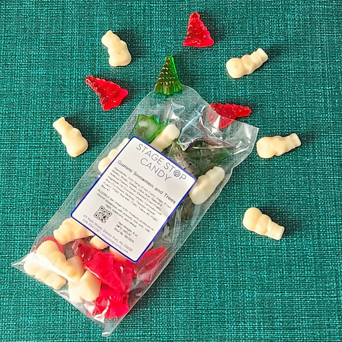 Christmas Gummi Candy - Festive Snowmen & Trees Gummy Treats for Holiday Parties, Stocking Stuffers & Sweet Snacks