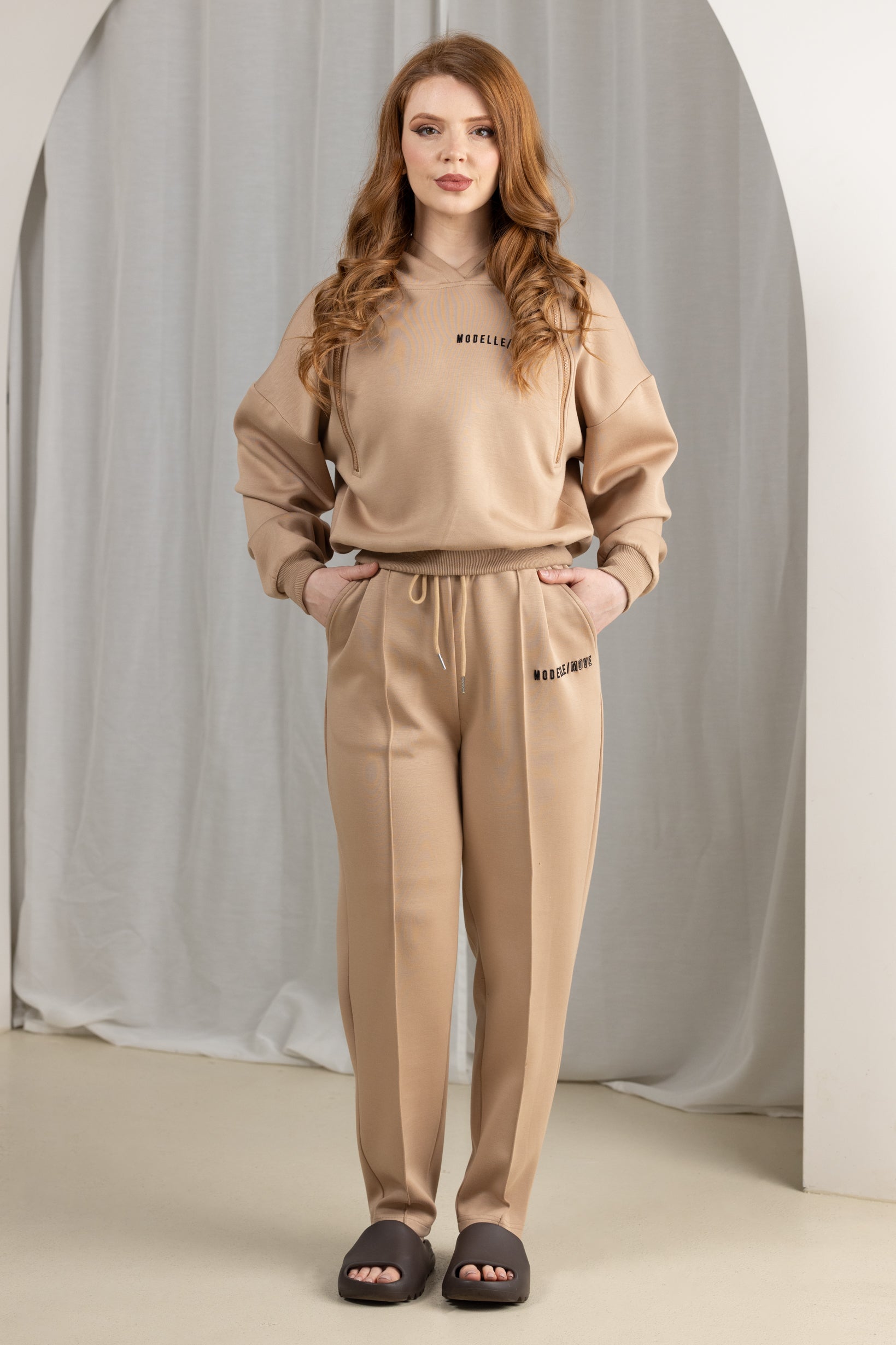 Modelle/Move Cruise Jumper - Stylish Women's Knit Sweater for Fall & Winter Fashion | Perfect for Casual Outfits, Office Wear, and Holiday Gatherings