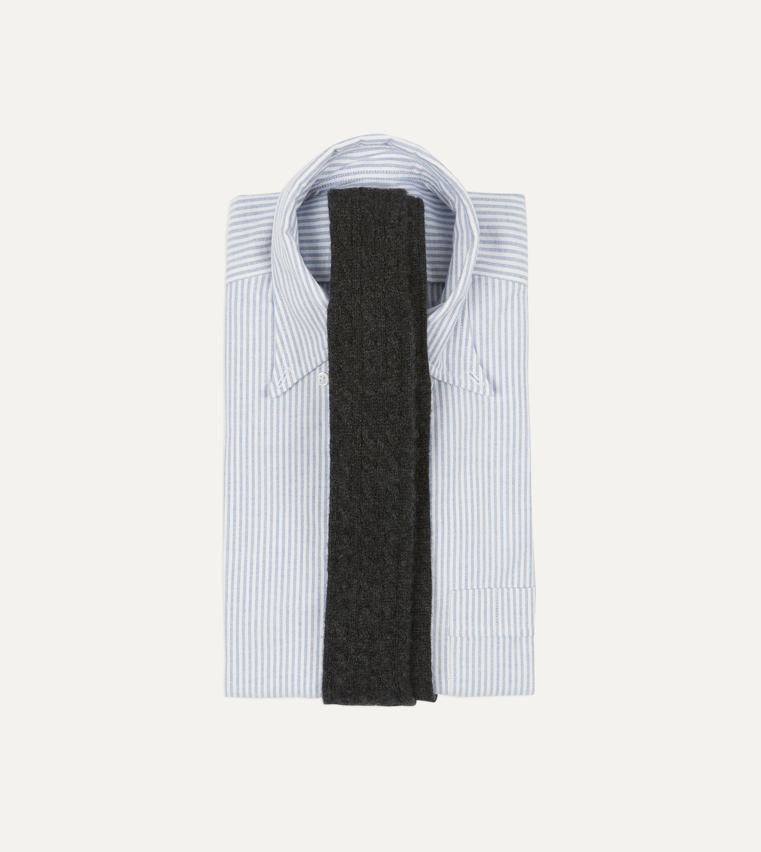 Luxury Grey Cashmere Cable Knit Tie for Men - Soft & Warm Winter Fashion Accessory - Perfect for Weddings, Business Meetings & Formal Events