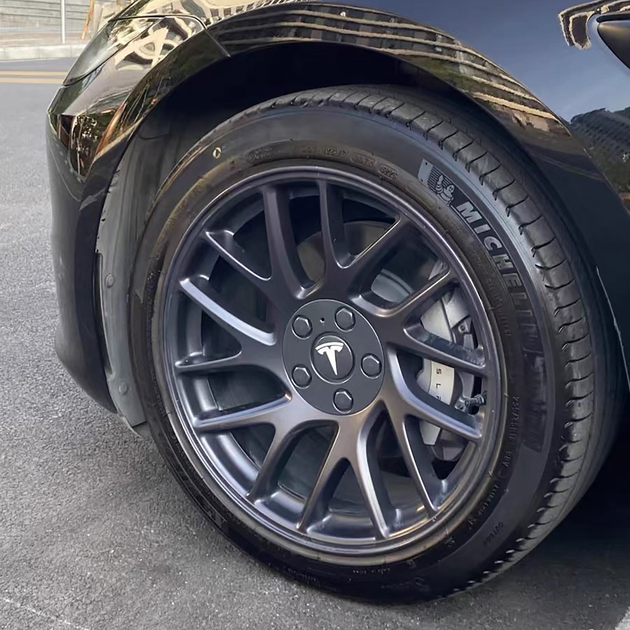 Premium Gen 2 Wheel Center Caps for Tesla Model 3 Highland 2024+ - 18