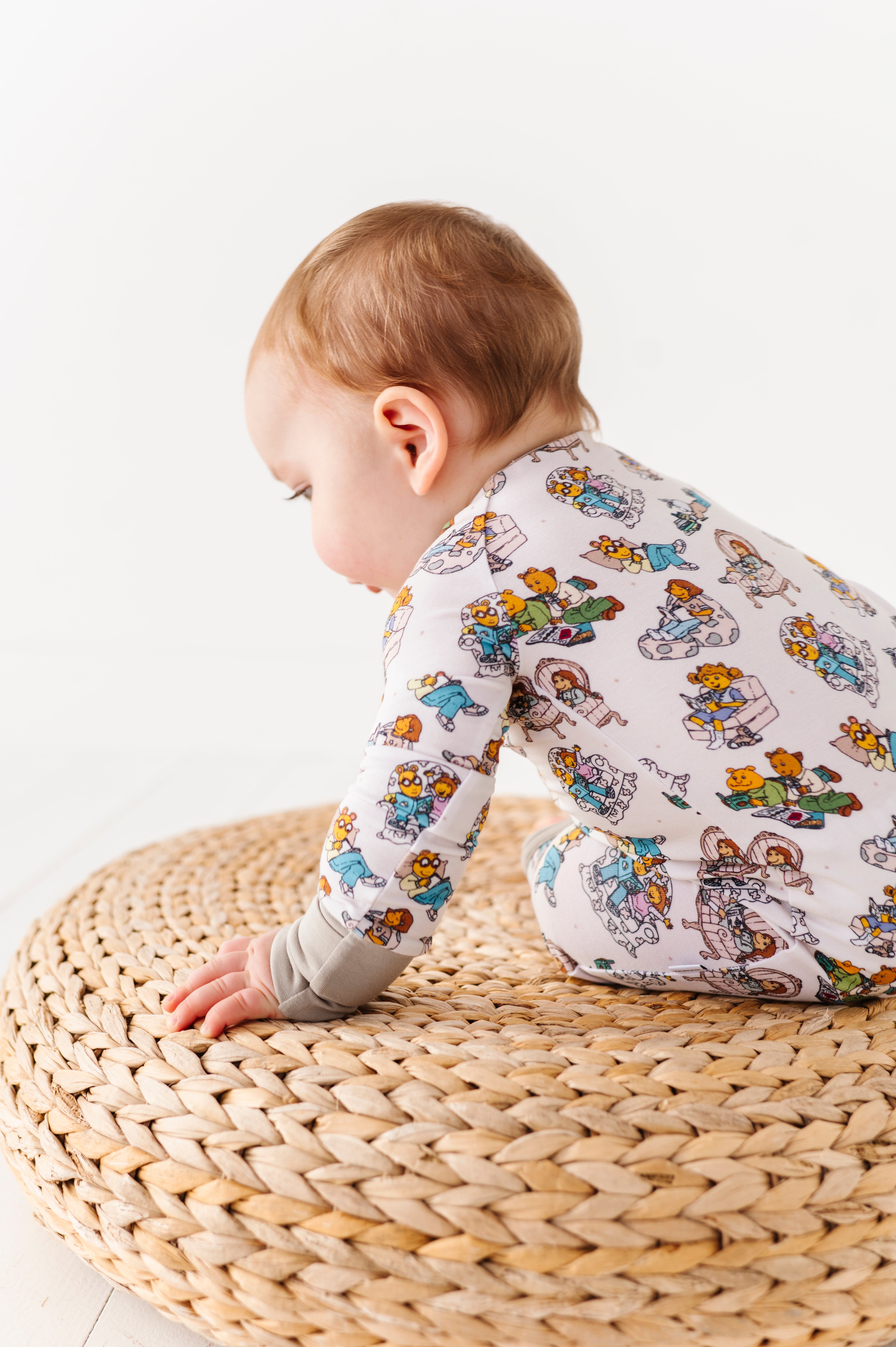 Arthur™ Little Readers Zip Romper - Soft Baby Bodysuit with Zipper for Easy Diaper Changes | Perfect for Storytime, Playdates & Cozy Outings