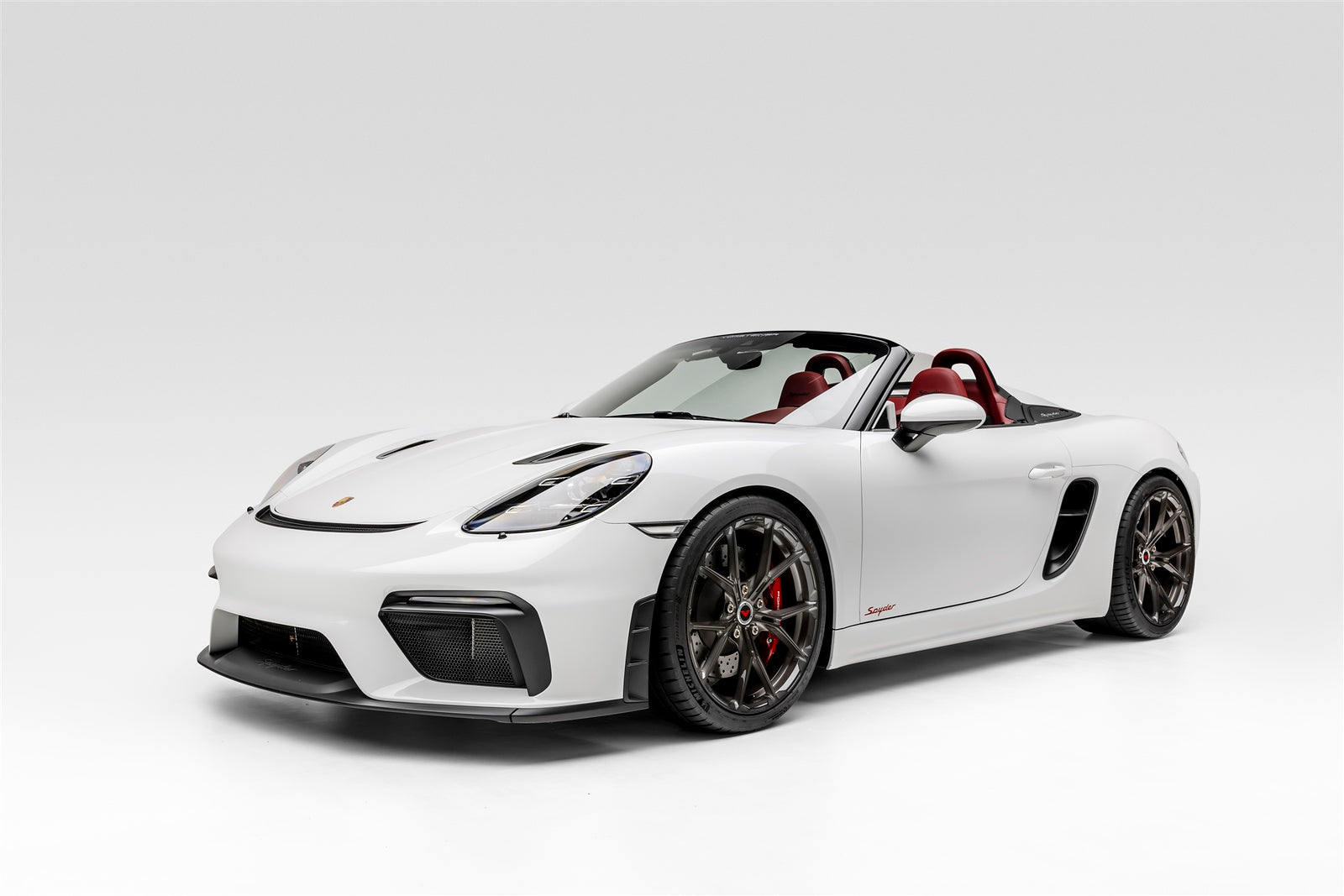 Porsche 718 Spyder VFA 103 Diecast Model Car - 1:18 Scale Collectible Toy for Adults & Kids - Perfect for Display, Gifts & Car Enthusiast Collections