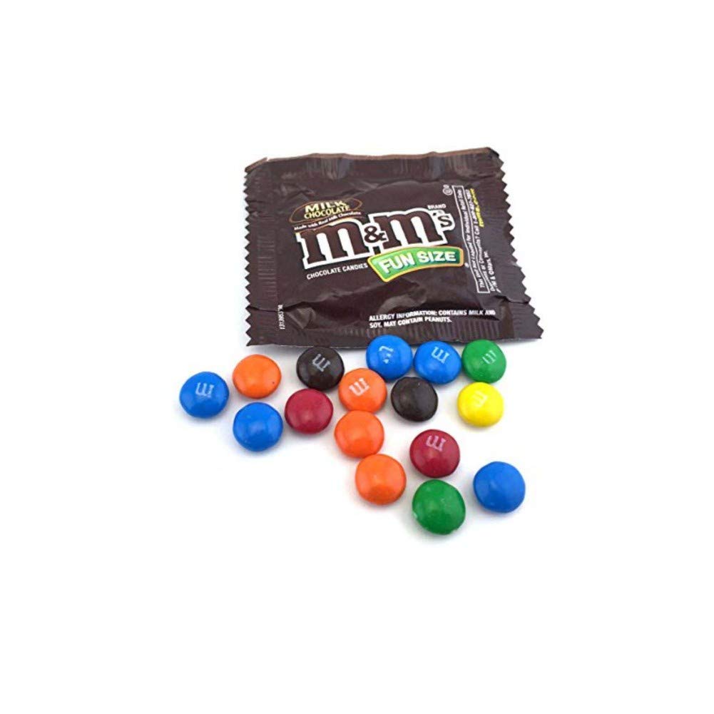 M&M's Milk Chocolate Candy Fun Size Bulk Pack - 70 Count (2 Pounds) | Perfect for Halloween, Parties, Office Snacks & Gift Baskets