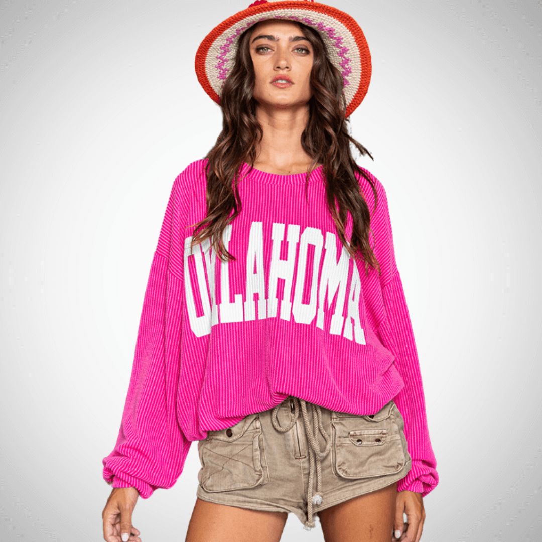 Oklahoma Graphic Oversized Sweatshirt - Made in USA - Soft & Cozy Pullover Hoodie for Men & Women - Perfect for Casual Wear, Street Style & Winter Outfits