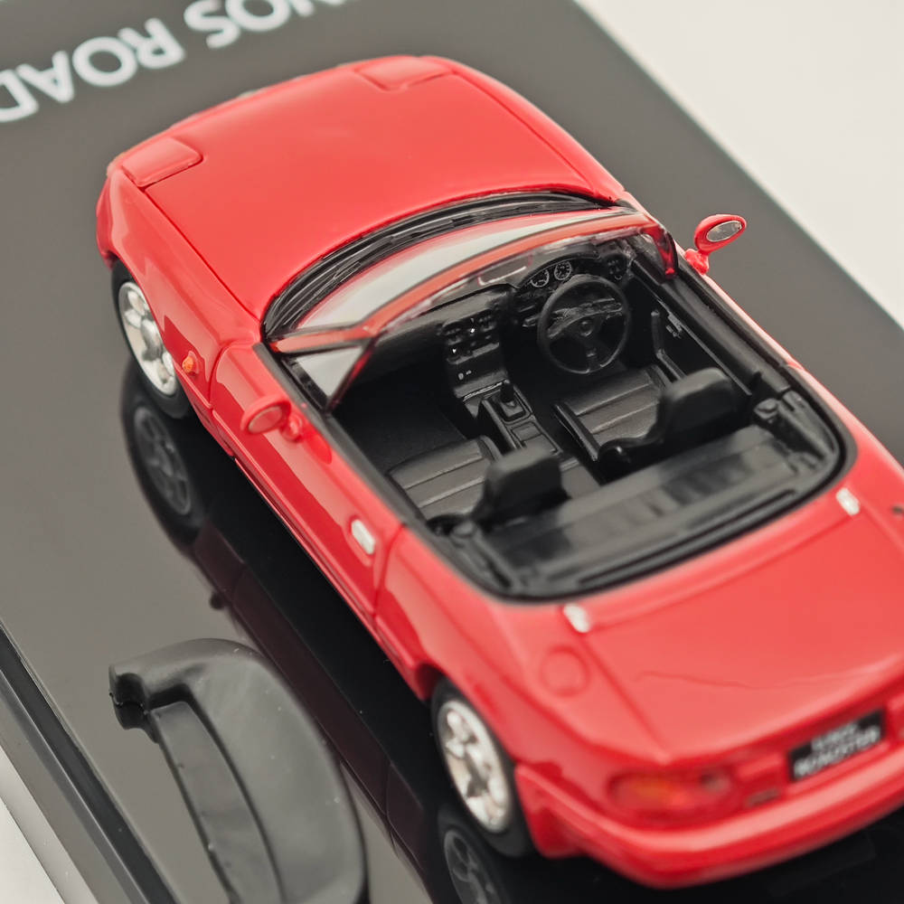 1/64 Scale Mazda Eunos Roadster NA6CE Diecast Model Car with Tonneau Cover - Red Limited Edition HJ642025AR - Collectible Toy for Car Enthusiasts | Perfect for Display, Gifts, and Model Car Collections