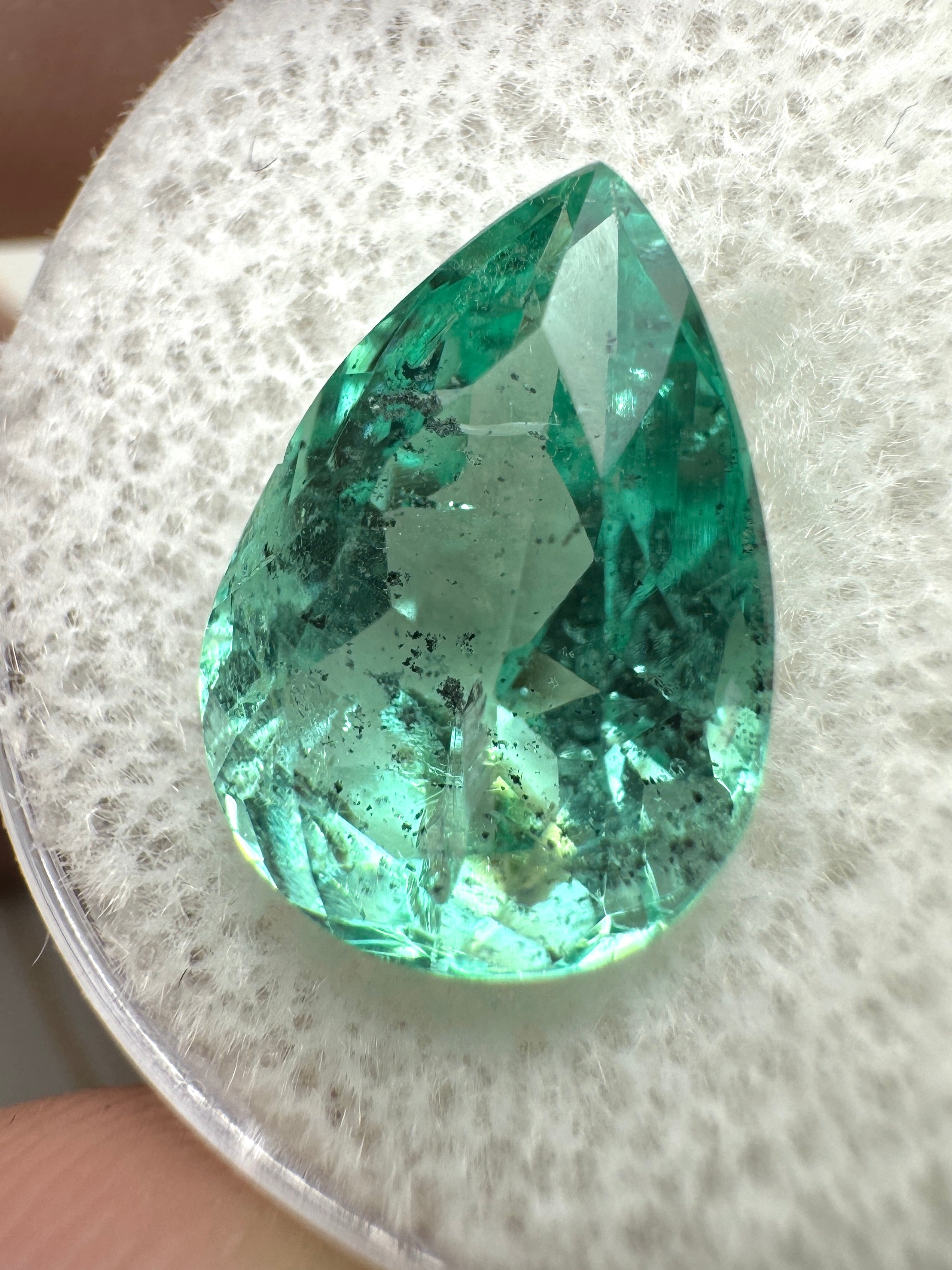 5.20 Carat 14x10mm Natural Loose Colombian Emerald Pear Cut Gemstone - Vivid Green with Unique Inclusions for Jewelry Making, Engagement Rings & Collector's Items