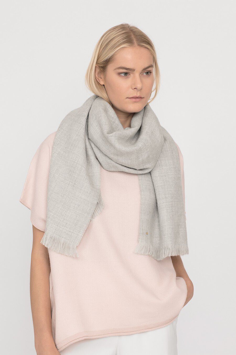 Soft & Warm Alpaca Wool Scarf for Women & Men - Lightweight Winter Accessory for Cold Weather, Travel & Outdoor Activities