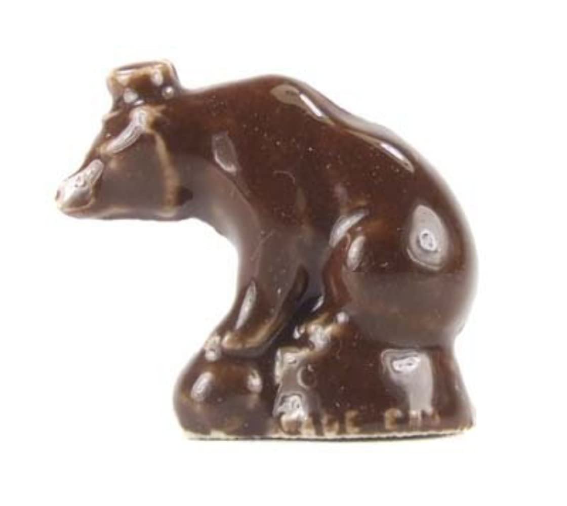 Vintage Wade Red Rose Tea Bear Figurine - Circus Series Collectible for Tea Lovers & Home Decor