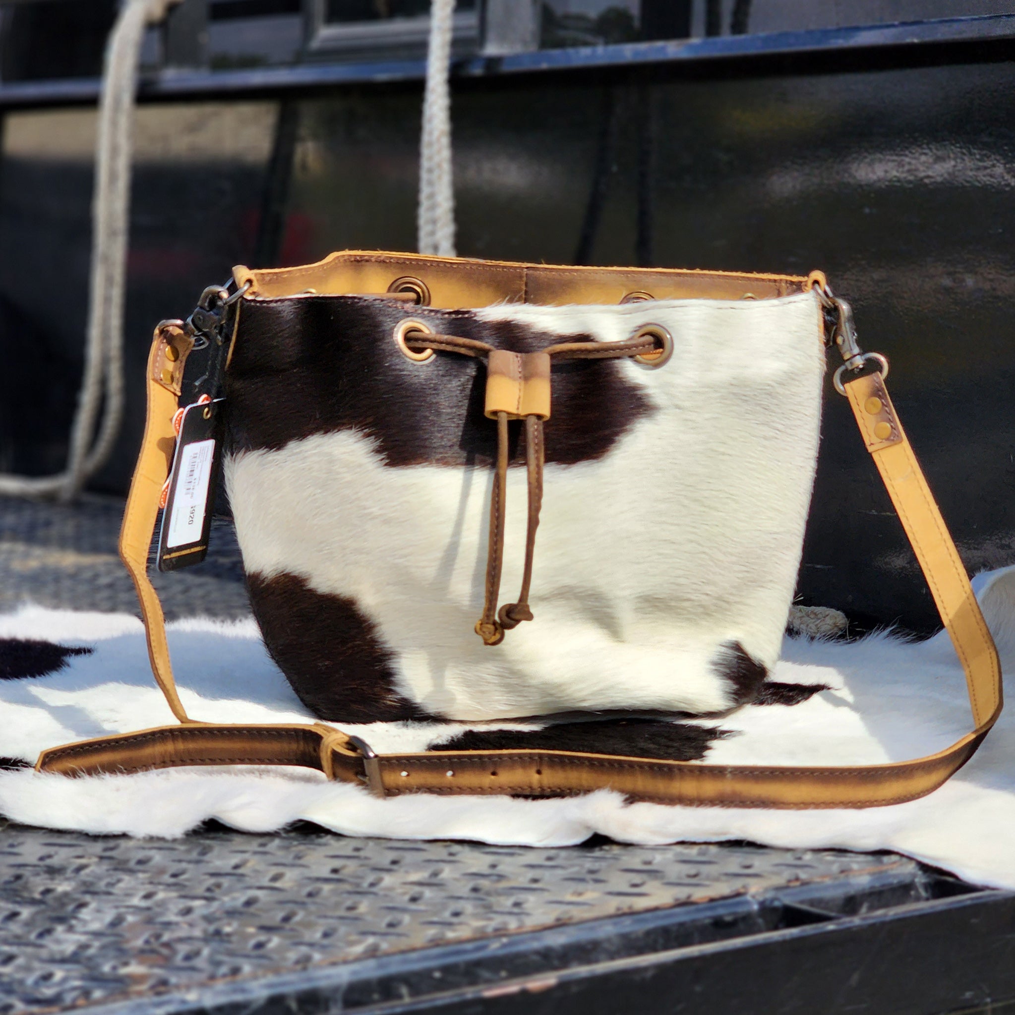 American Darling Genuine Cowhide Crossbody Bag with Adjustable Drawstring - Perfect for Everyday Use, Travel & Casual Outings