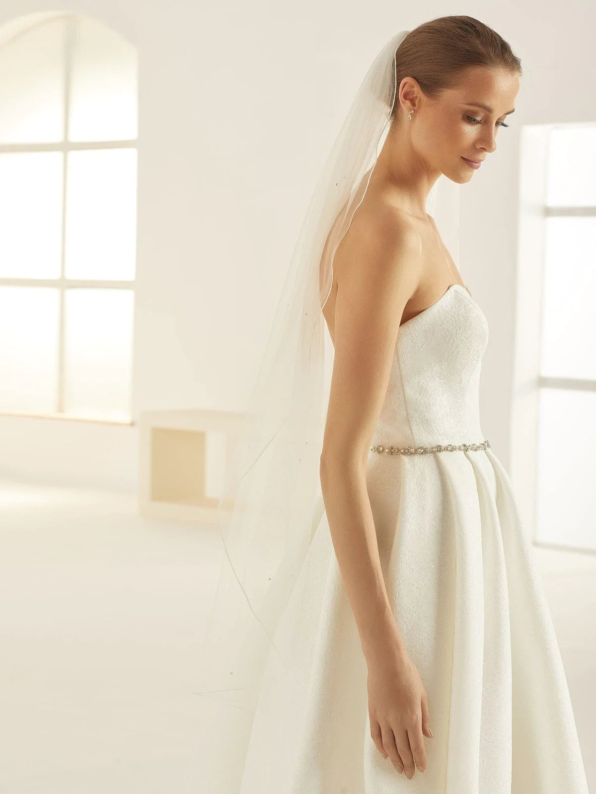 Elegant Single Tier Fingertip Wedding Veil with Corded Edge - Soft Ivory Tulle & Crystal Embellishments (S320) | Perfect for Bridal Ceremonies, Photoshoots & Romantic Weddings