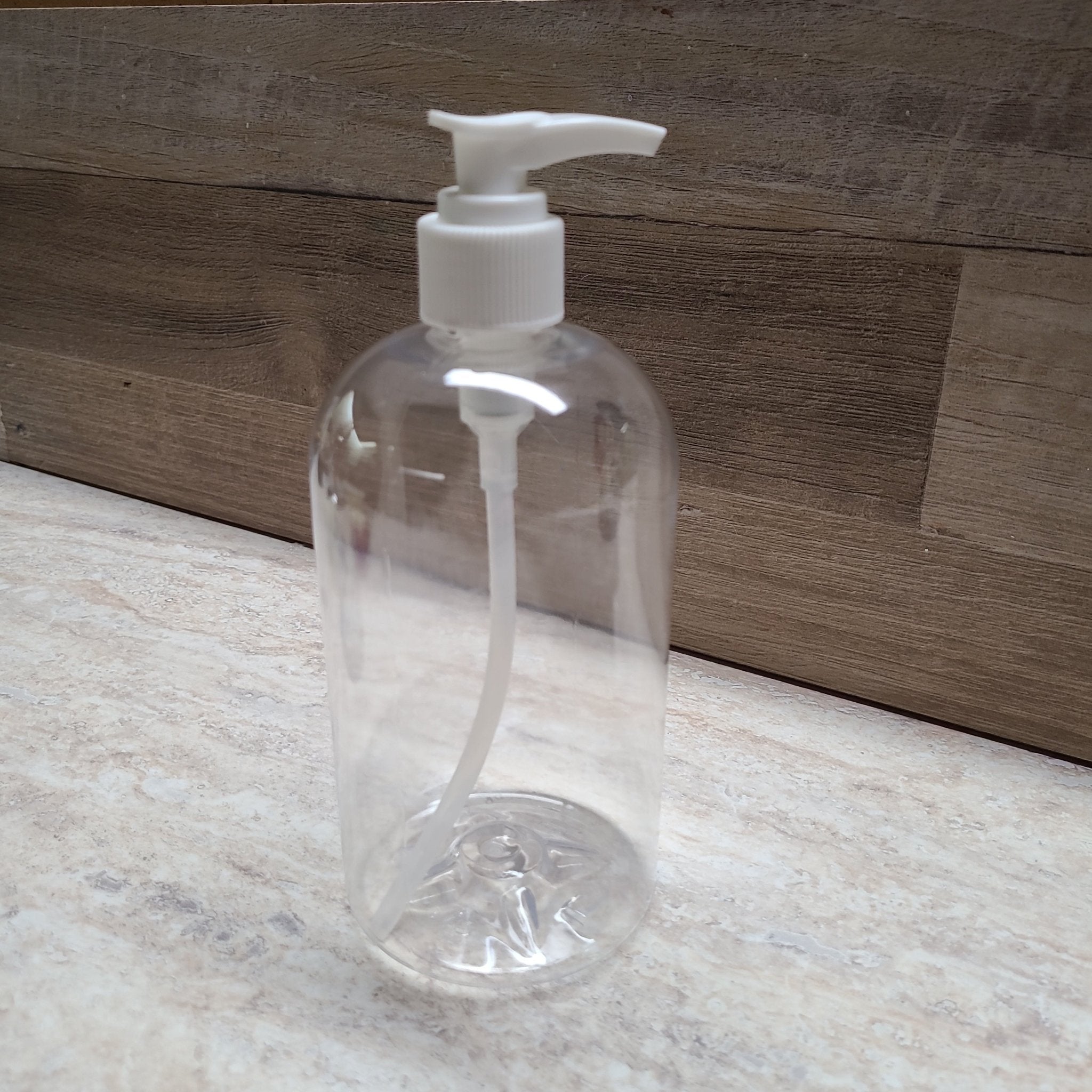 500ml Clear Plastic Pump Bottle for Lotion, Essential Oils & Liquid Soap - Refillable & Leak-Proof Dispenser for Home, Travel & Salon Use