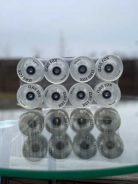 Clas Fox Hybrid Indoor/Outdoor LED Skateboard Wheels 82a Durometer - High Performance for Street, Park & Cruising - Perfect for Day & Night Riding