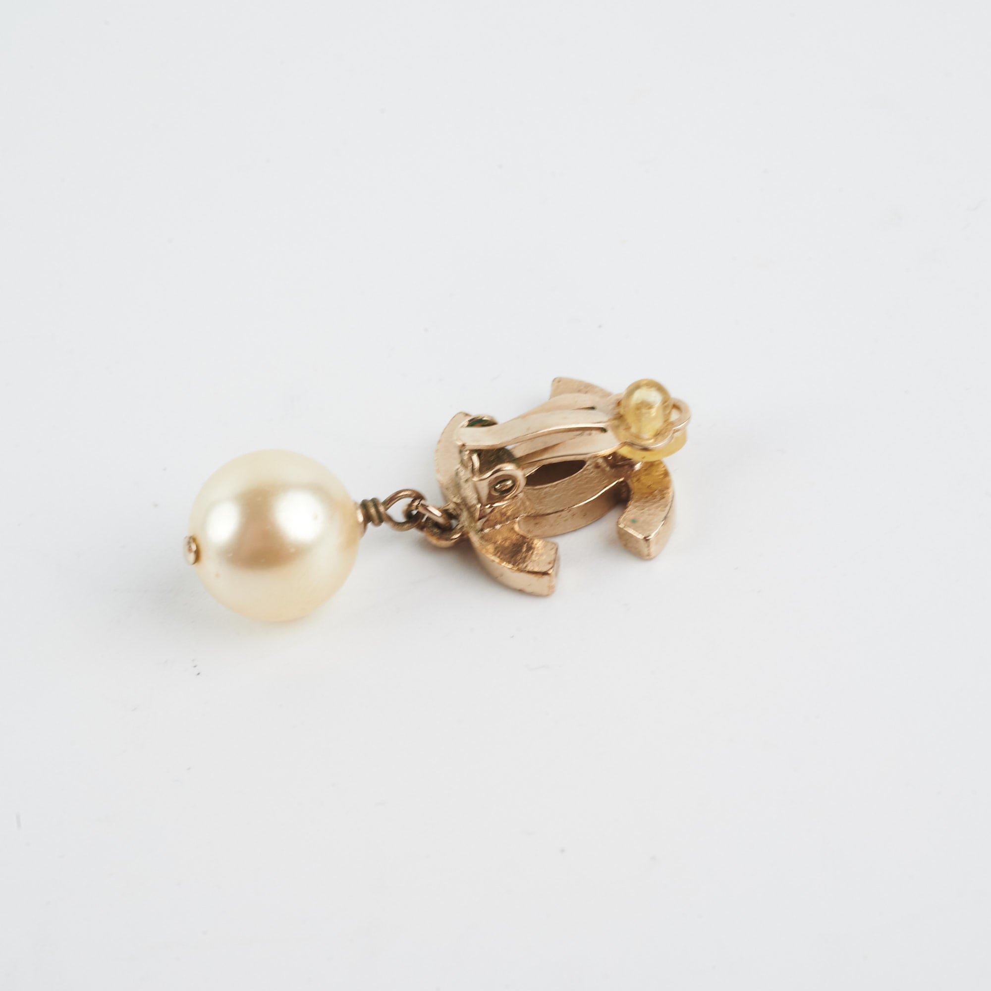 Chanel CC Logo Pearl Drop Earrings - Fashion Costume Jewelry for Women | Elegant Party & Evening Wear Accessories