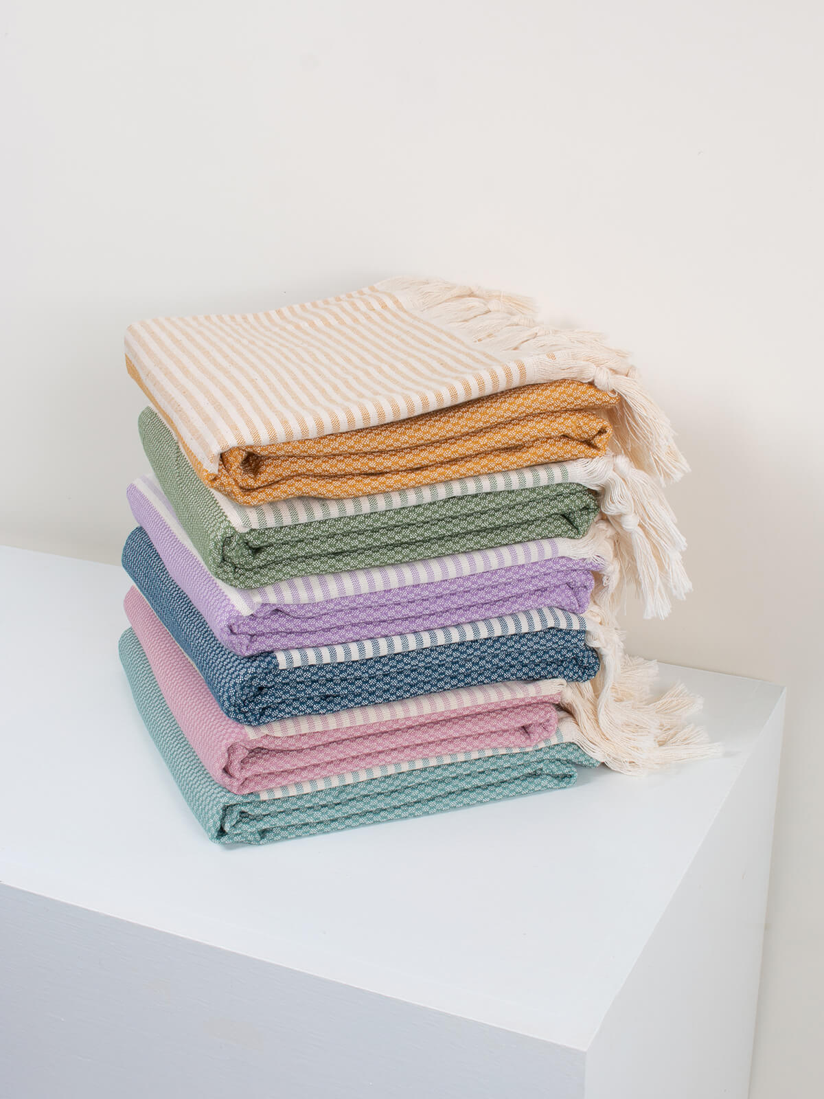 Premium Amalfi Hammam Towel - Soft & Absorbent Lilac Bath Towel for Spa, Beach & Yoga - Luxury Turkish Cotton Towel for Women & Men