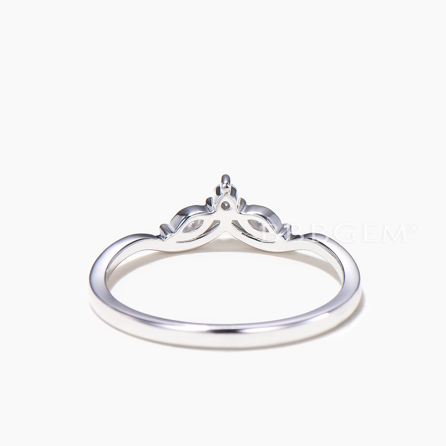 Three Stone Band Mixed Cut Moissanite Diamond Curved White Gold Wedding Ring for Women | Elegant Engagement & Anniversary Jewelry Gift