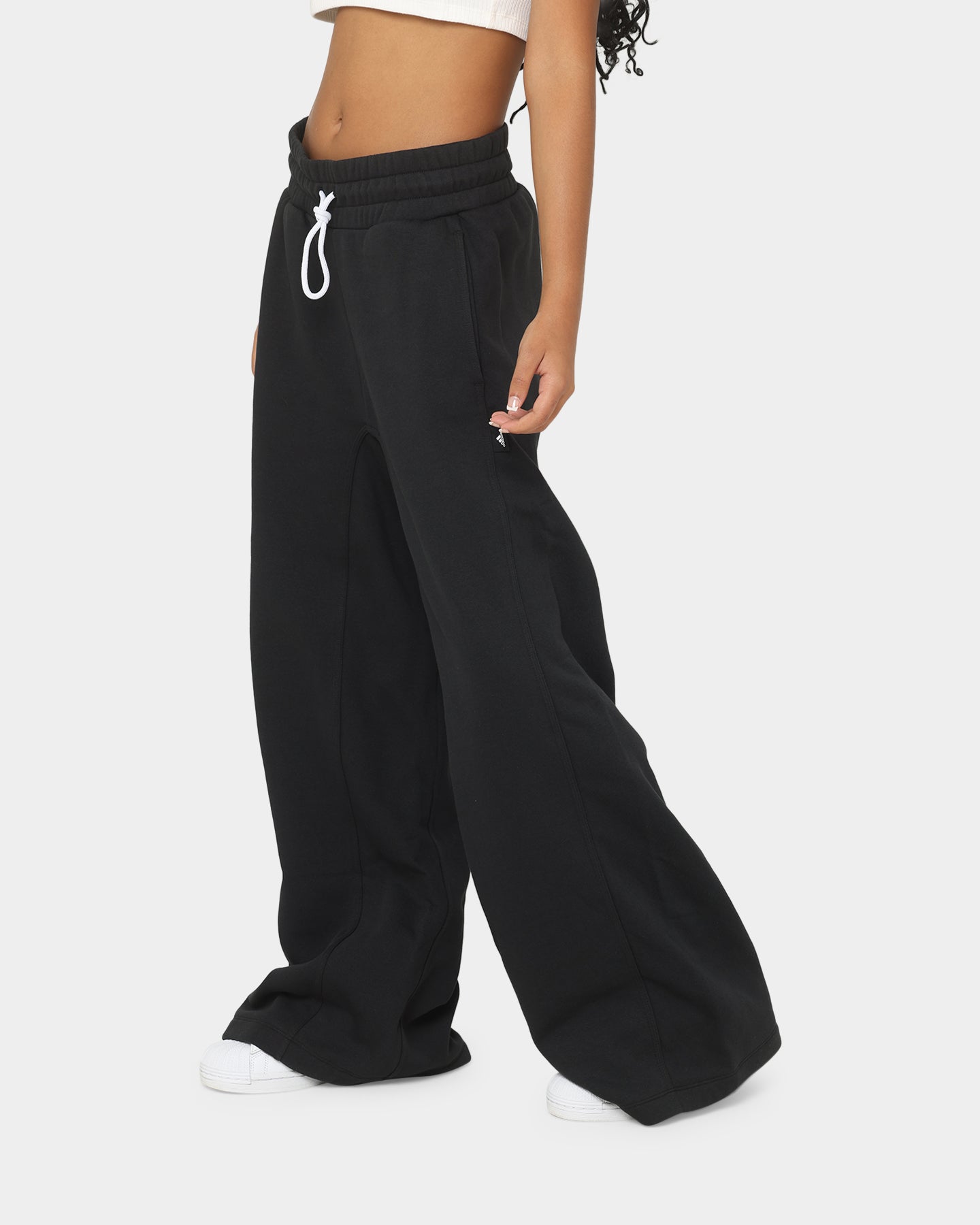 Adidas Women's Studio Lounge Fleece Jogger Pants - Soft Comfortable Athletic Sweatpants for Yoga, Running & Casual Wear (Black)