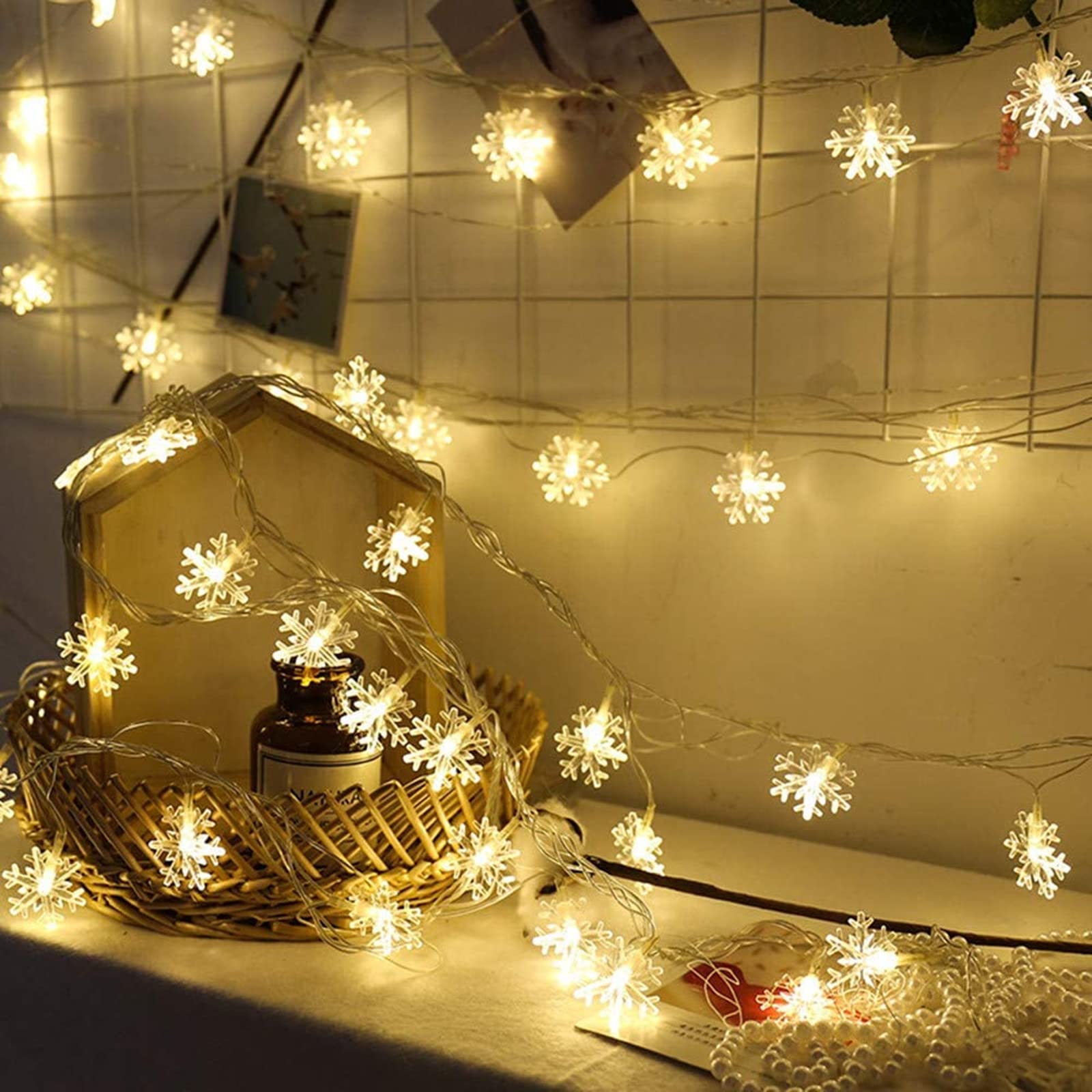 Christmas Snowflake String Lights - 19.6 ft 40 LED Battery Operated Waterproof Fairy Lights for Xmas Tree, Garden, Patio, Bedroom & Party Decorations | Indoor Outdoor Holiday Decor