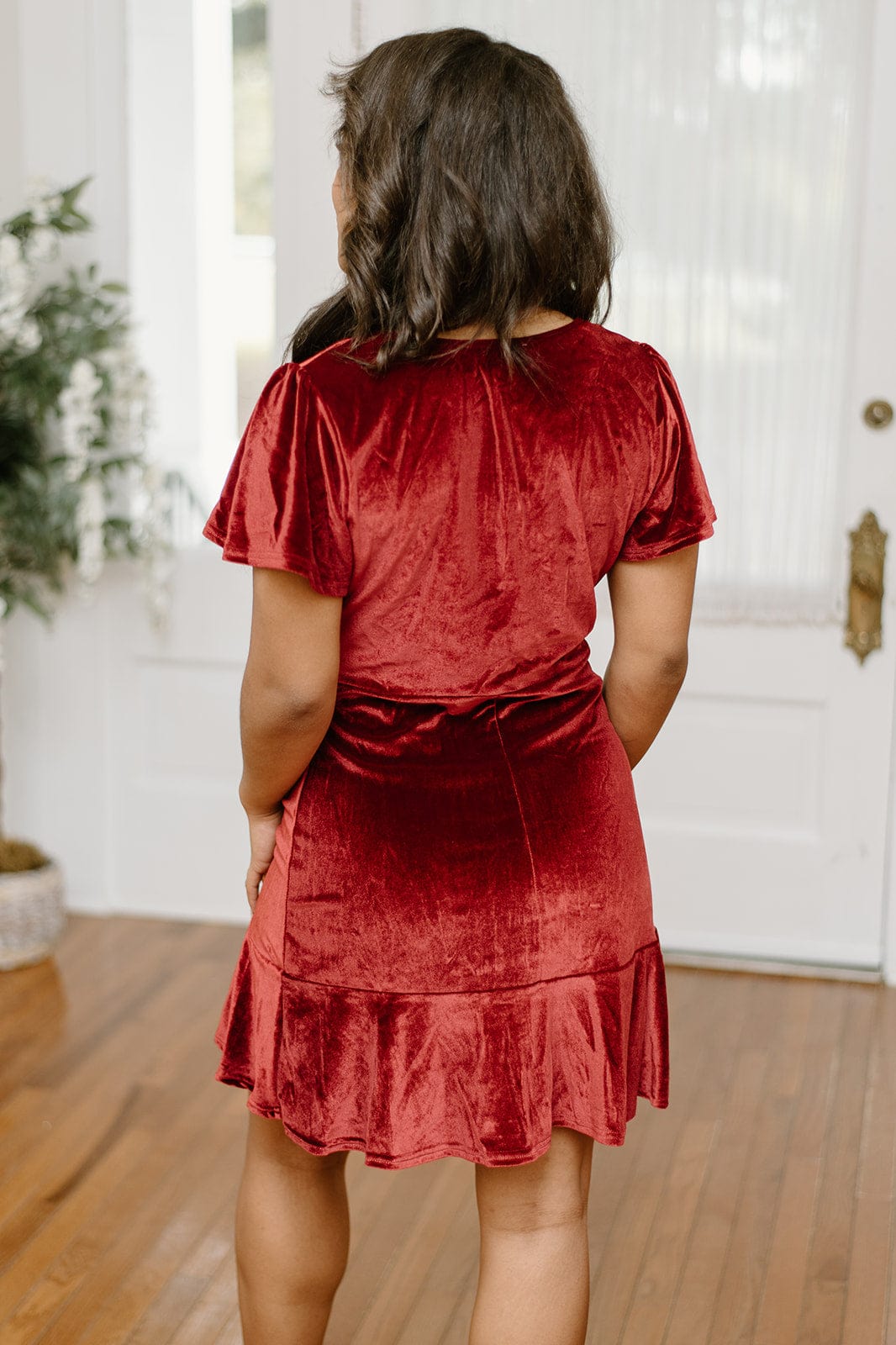 Elegant Maroon Velvet Ruched Bodycon Dress for Women - Perfect for Evening Parties, Date Nights & Special Occasions