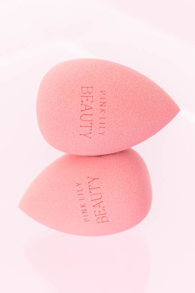 Pink Lily Beauty Blending Sponge - Soft Makeup Blender for Flawless Foundation & Concealer Application - Perfect for Daily Makeup & Professional Use