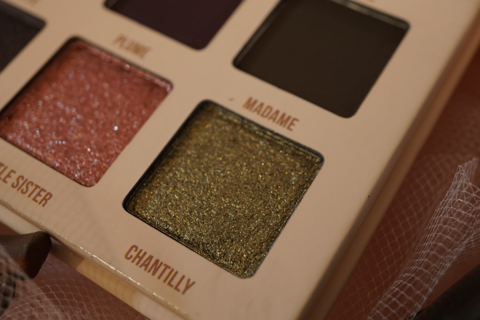 Best Dollhouse Eyeshadow Palette - 12 Highly Pigmented Matte & Shimmer Shades for Stunning Eye Makeup | Perfect for Day & Night Looks, Parties & Special Occasions