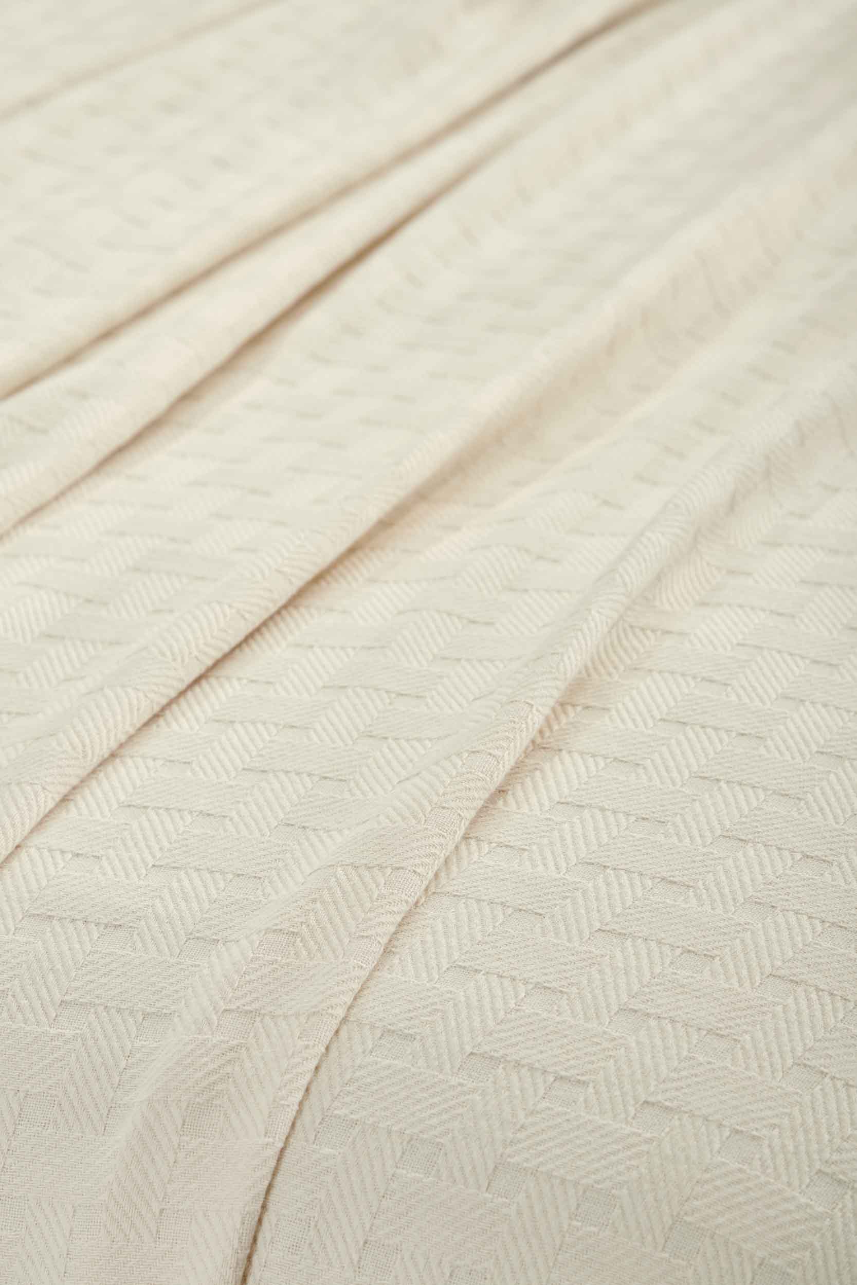 Soft Basketweave All-Season Cotton Bed Blanket & Sofa Throw - Lightweight Breathable Blanket for Bedroom, Living Room, Travel and Outdoor Use