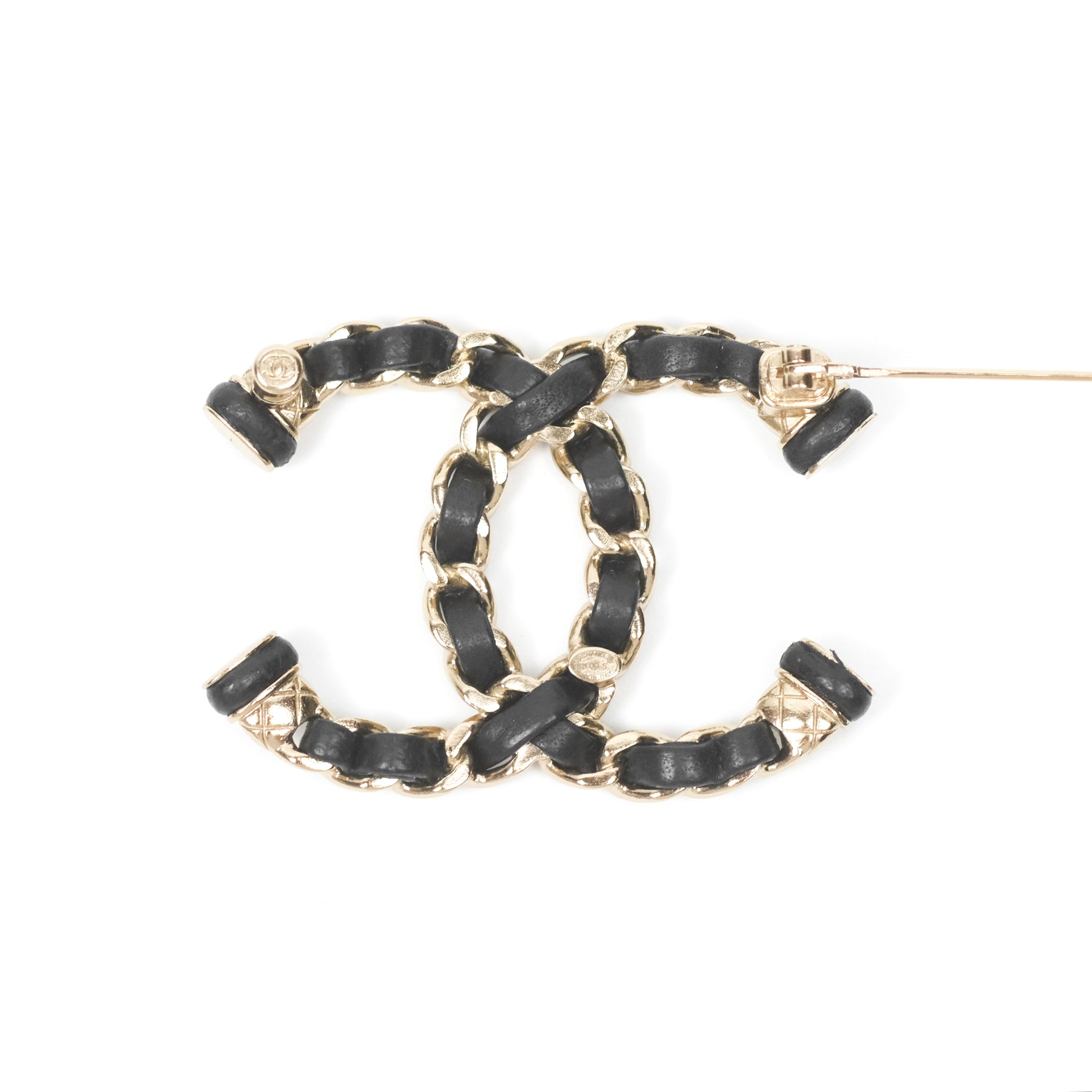 Chanel CC Black Lambskin Brooch in Gold Tone - Elegant Luxury Pin for Women - Perfect for Jackets, Bags, and Special Occasions