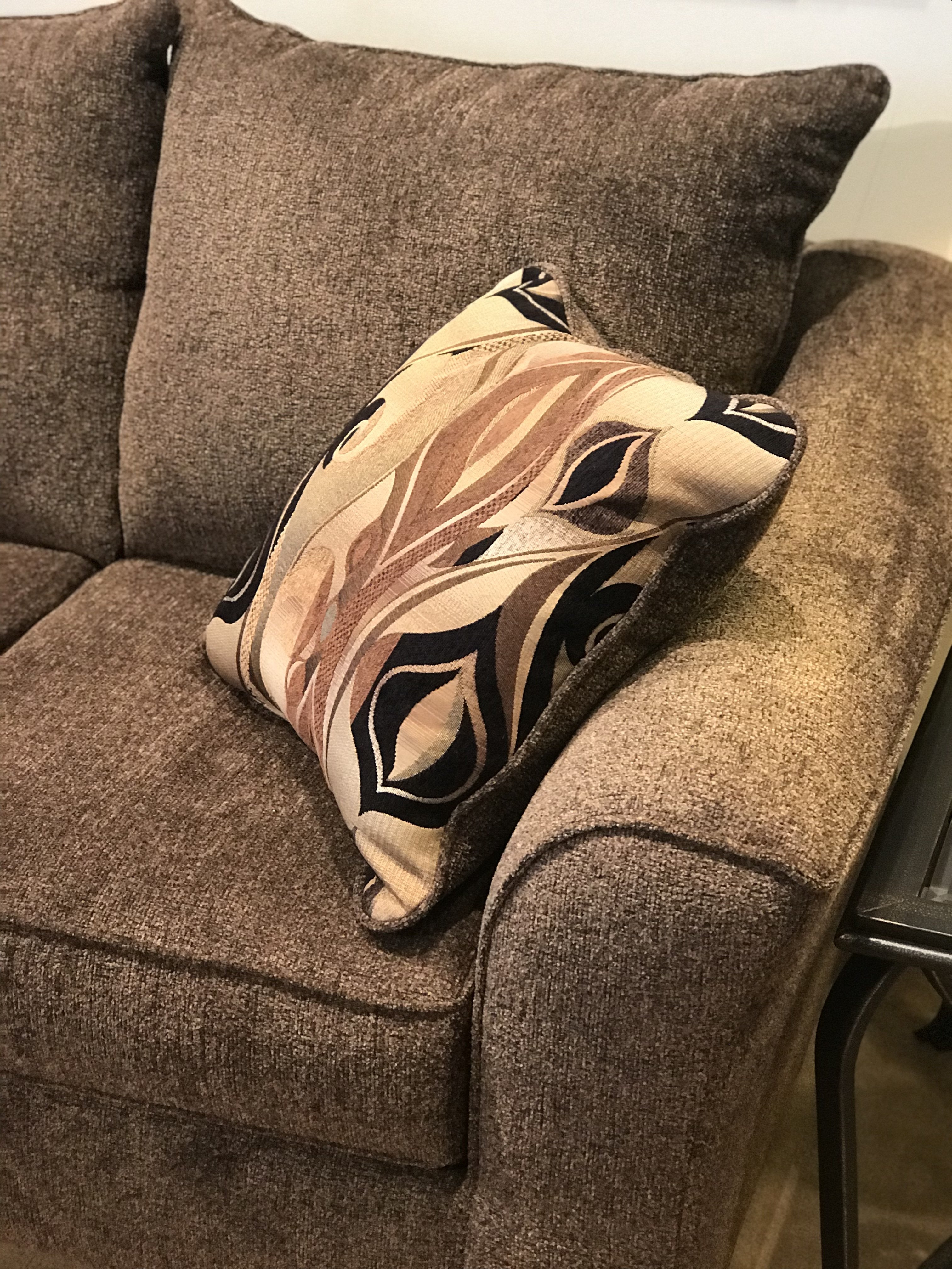 Camero Cafe Fabric Pillowback Loveseat - Comfortable Small Sofa for Living Room, Apartment & Cozy Spaces | Perfect for Relaxing, Reading & Entertaining Guests