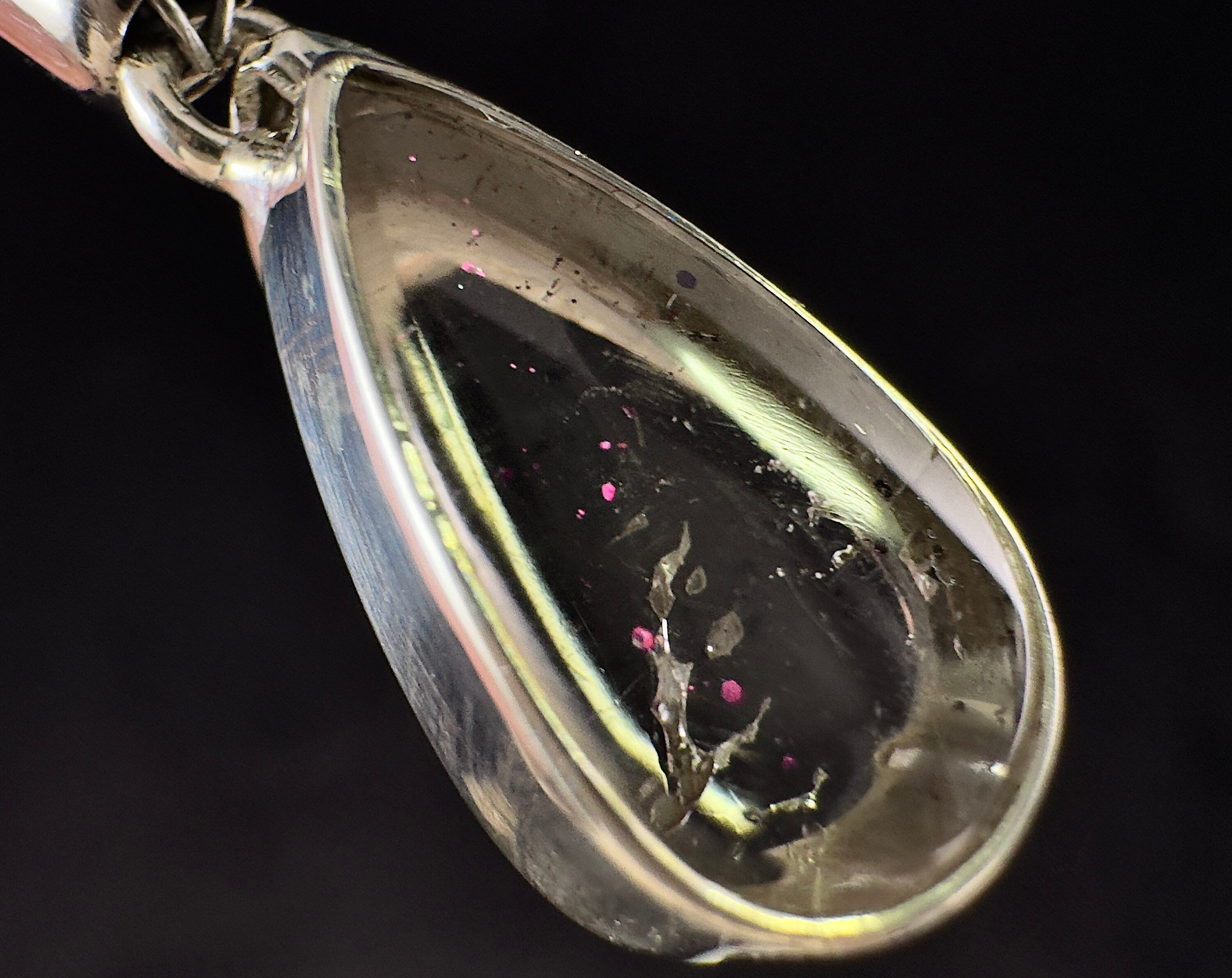 COVELLITE Pink Fire Quartz Crystal Pendant Necklace - Natural Healing Stone Jewelry for Women, Spiritual Energy & Chakra Balancing | Perfect for Meditation, Yoga & Gift Giving