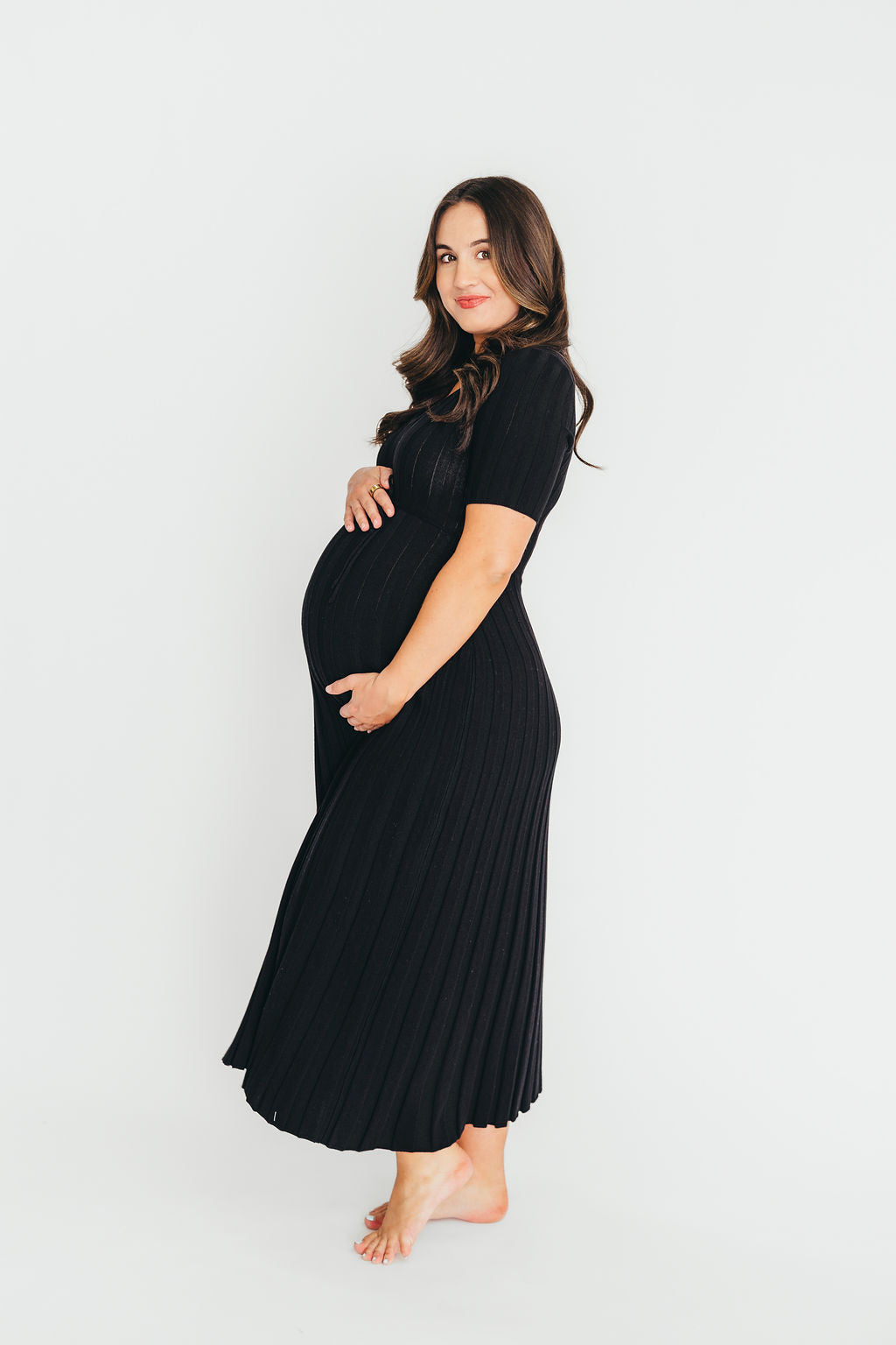 Oakley Ribbed Maxi Dress for Women - Bump Friendly Maternity Dress in Black | Perfect for Pregnancy, Nursing, and Everyday Comfort