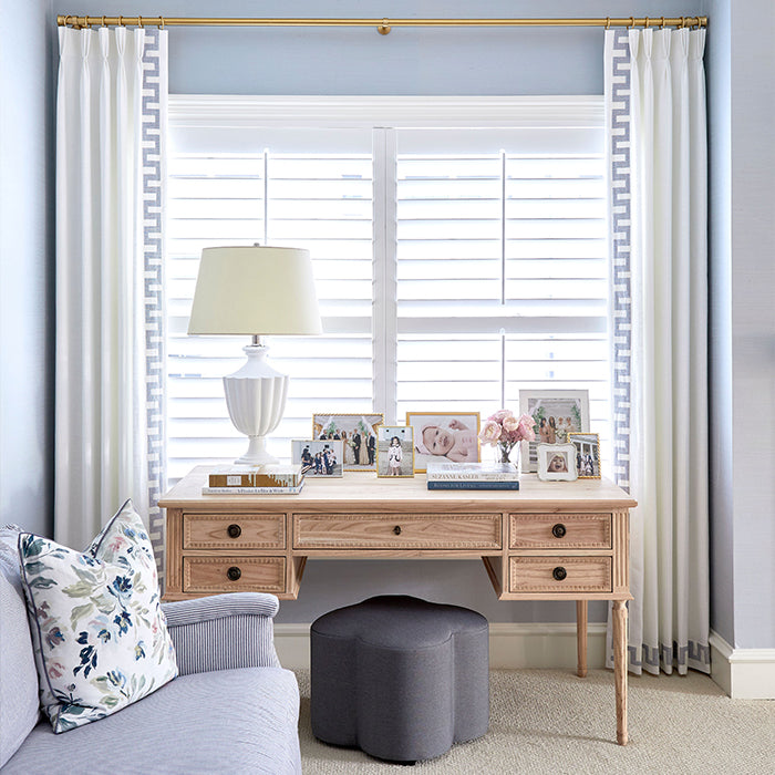 Sky Blue Grasscloth Wallpaper - Natural Textured Roll for Living Room, Bedroom & Office Decor | Eco-Friendly & Peel-and-Stick Installation
